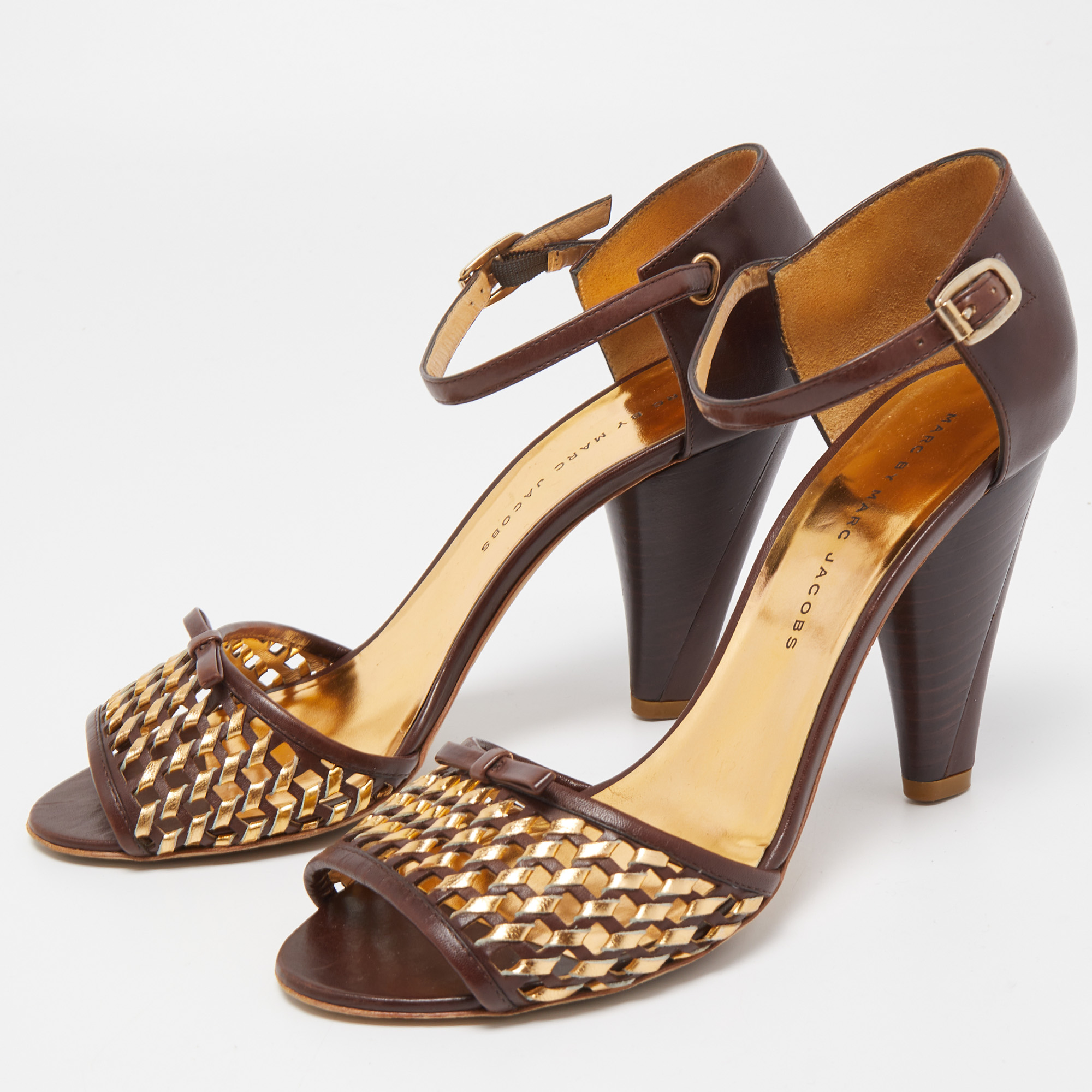 

Marc by Marc Jacobs Brown/Gold Leather Ankle Strap Sandals Size