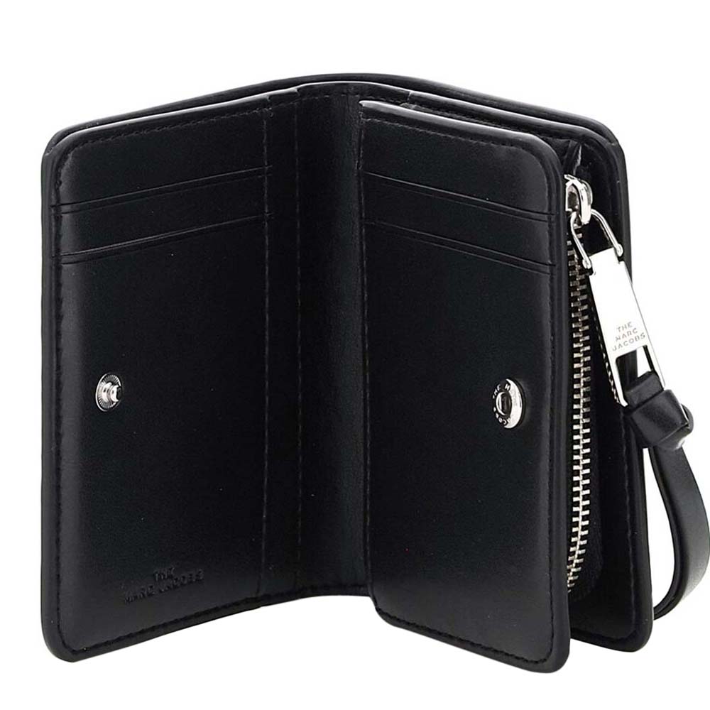 

Marc Jacobs Silver Leather The Snapshot Mini Wallet