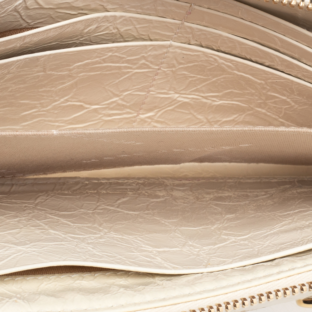 

Marc Jacobs Cream Patent Leather Double Pocket Wallet