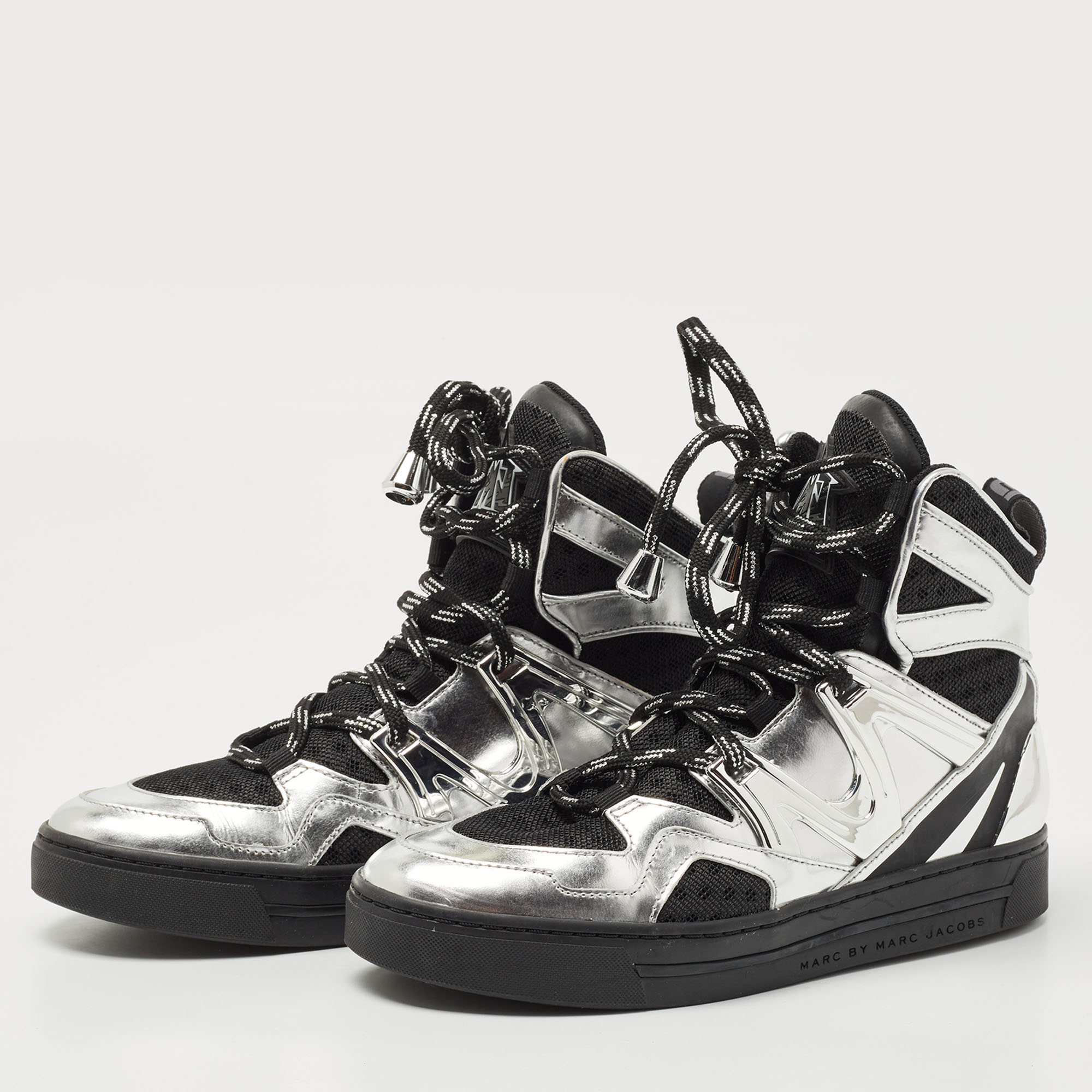 

Marc Jacobs Silver Leather High Top Sneakers Size