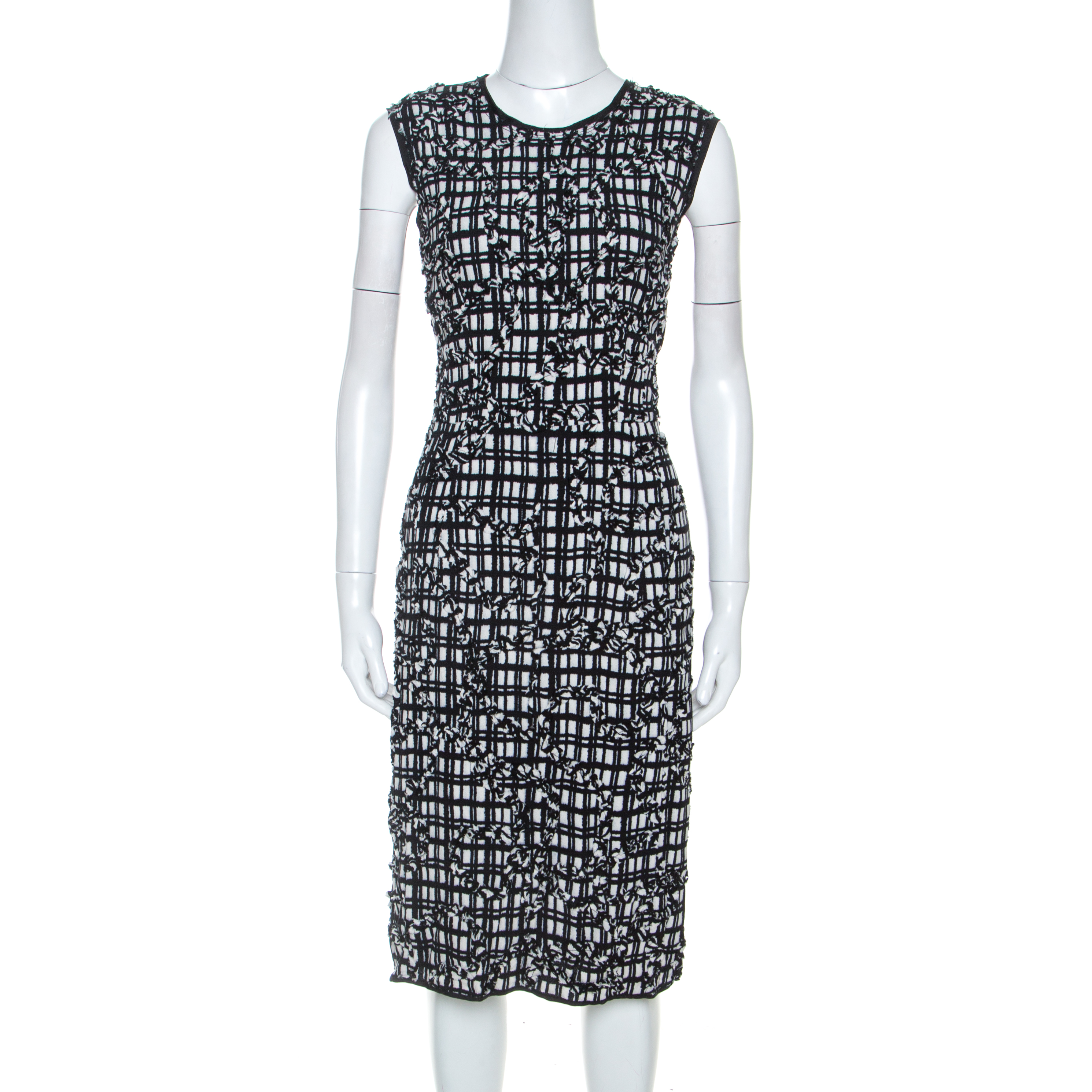 Click to view more detailed imagery on our partner's website Marc Jacobs Monchrome Printed Midi Dress M In Black