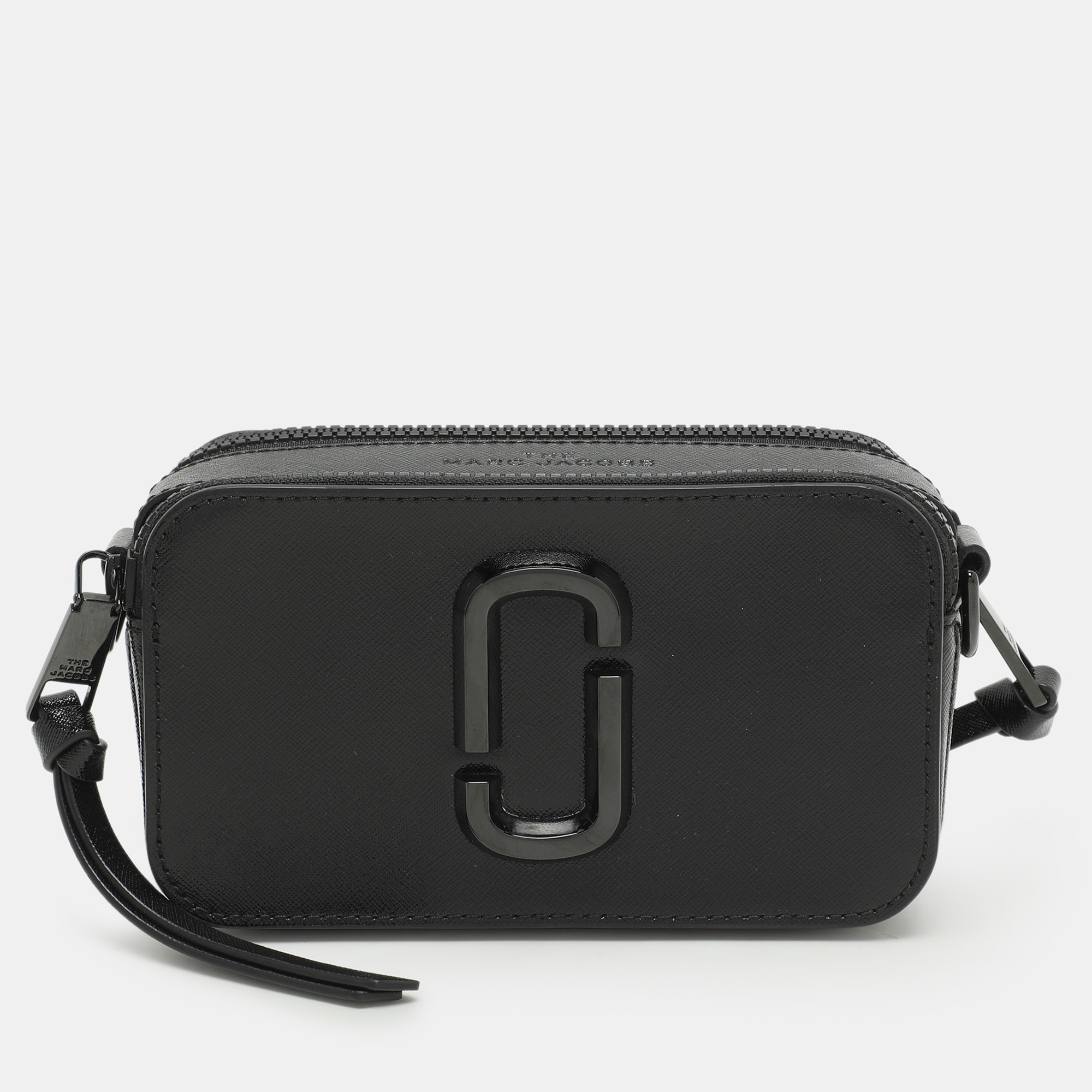 

Marc Jacobs Black Patent Leather Snapshot Camera Crossbody Bag