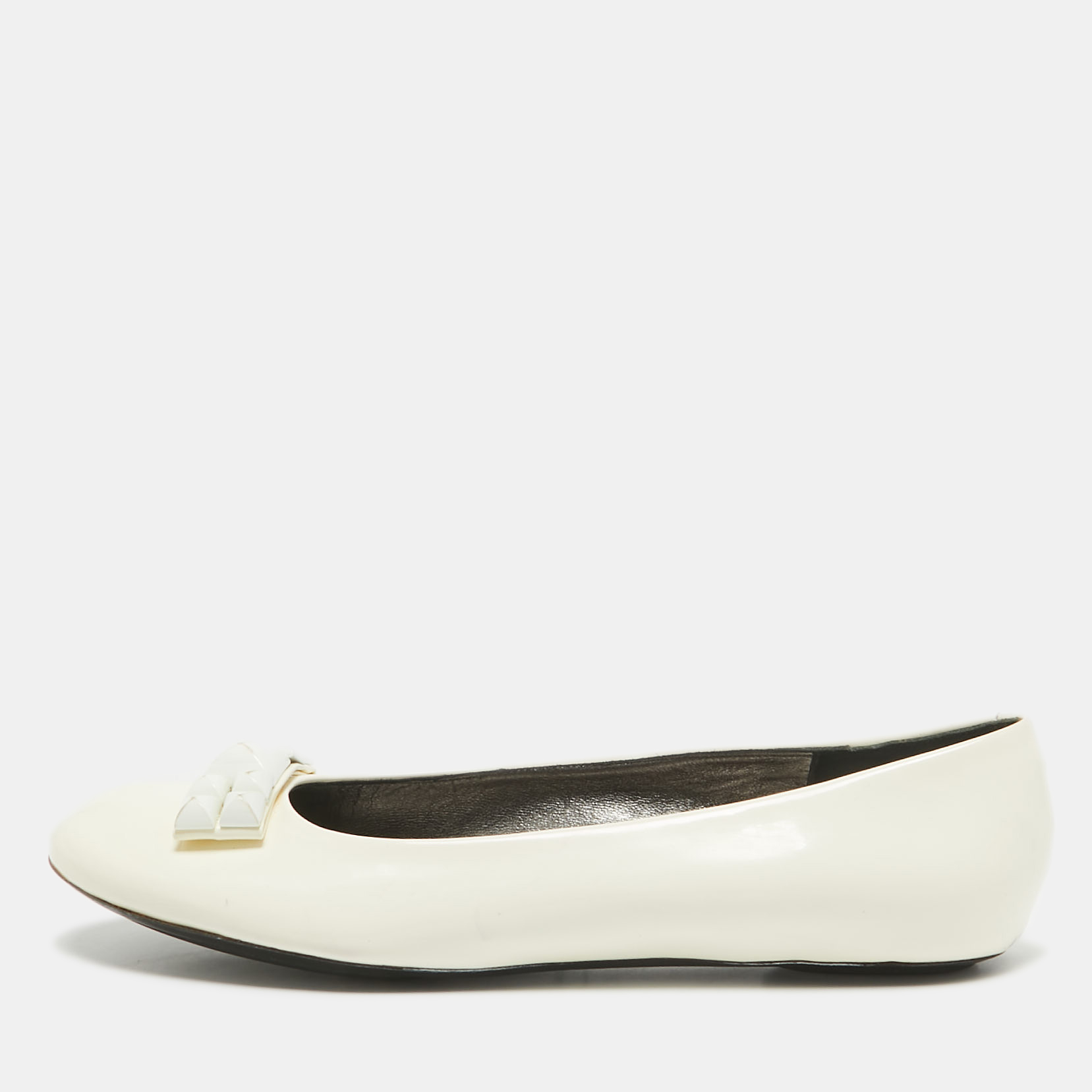 

Marc Jacobs White Patent Leather Ballet Flats Size