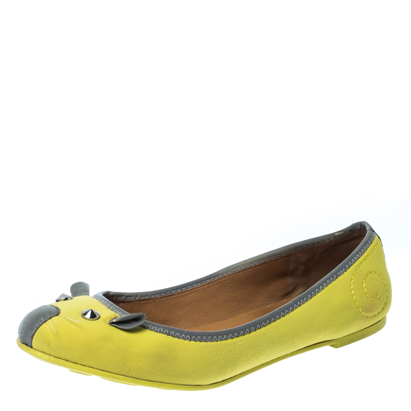 marc by marc jacobs flats