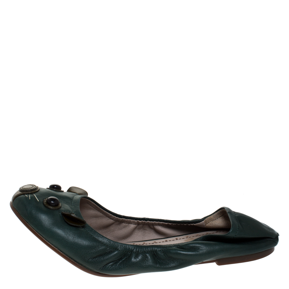 

Marc Jacobs Green Leather Scrunch Mouse Ballet Flats Size
