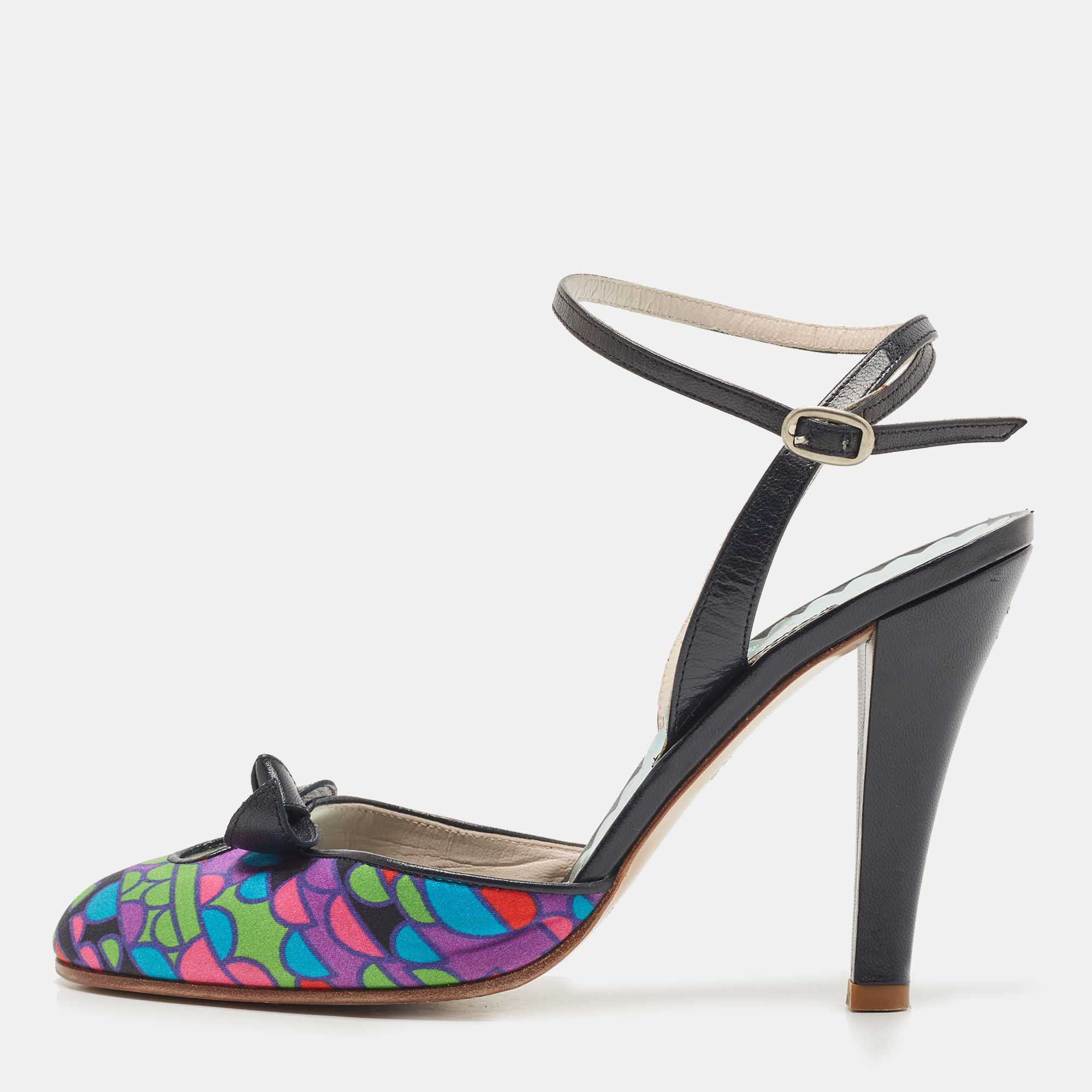 

Marc Jacobs Multicolor Printed Satin and Leather Ankle Strap sandals Size