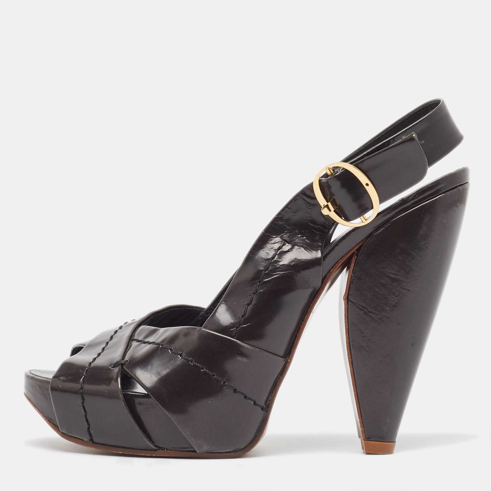 

Marc Jacobs Black Leather Open Toe Slingback Sandals Size