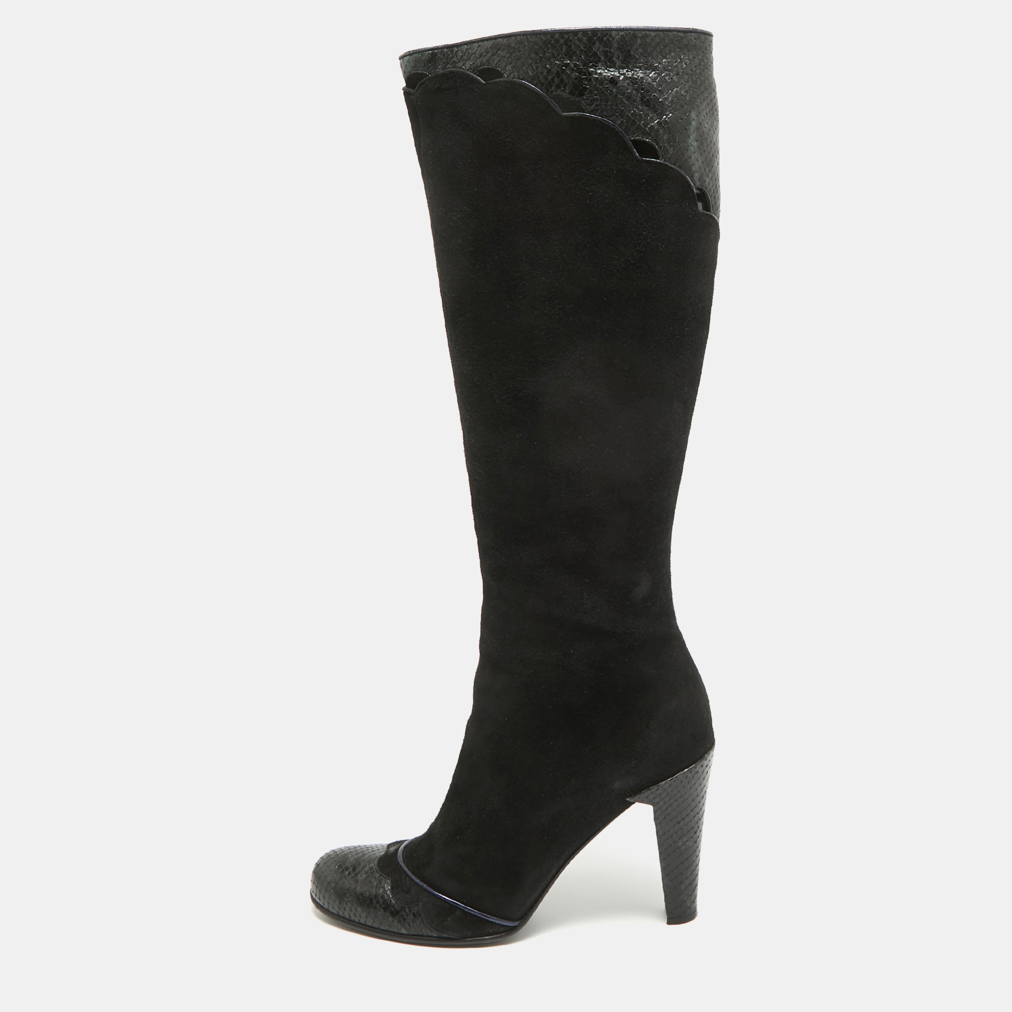 

Marc Jacobs Black Python Embossed Leather and Suede Knee High Boots Size