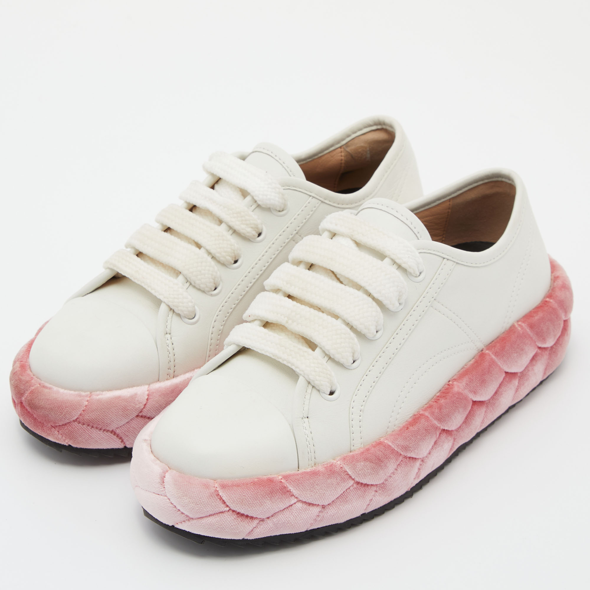 

Marco De Vincenzo White/Pink Leather Low Top Sneakers Size