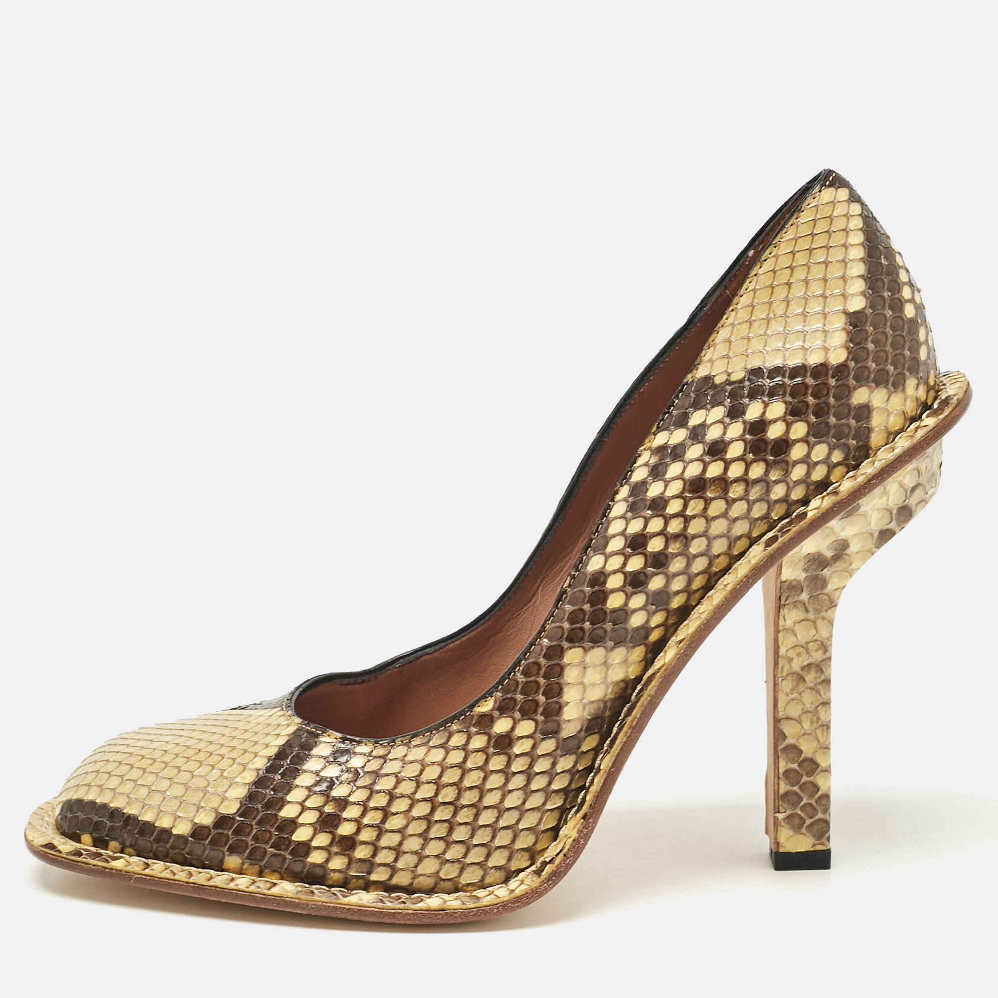 

Marni Yellow/Black Python Pumps Size