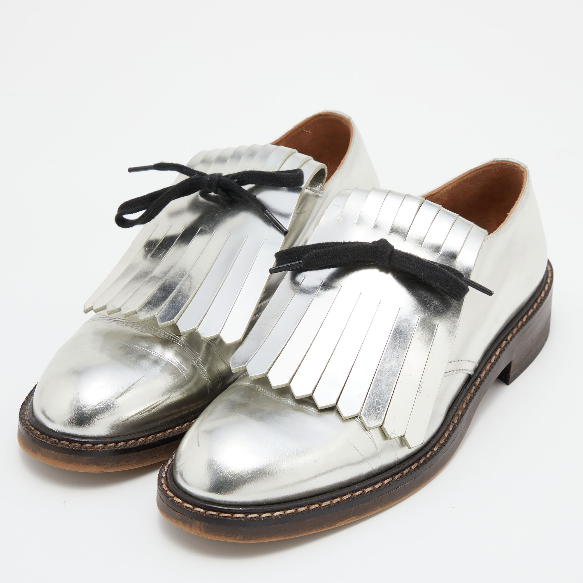 

Marni Silver Patent Leather Fringed Derby Size