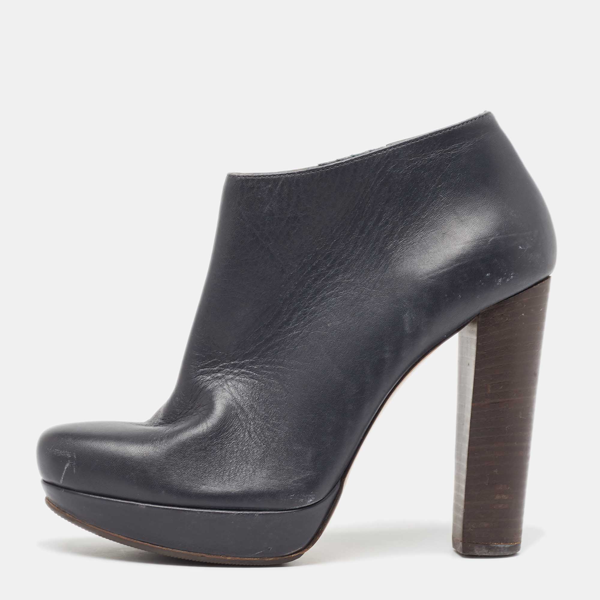 

Marni Navy Blue Leather Ankle Boots Size