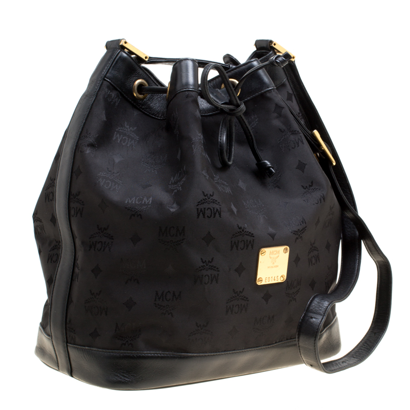 mcm bucket bag black