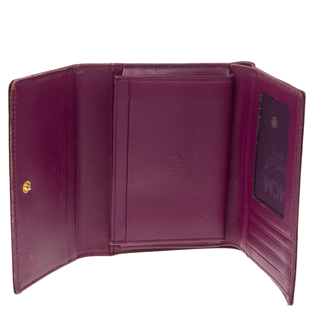 

MCM Burgundy Patent Leather Trifold Wallet