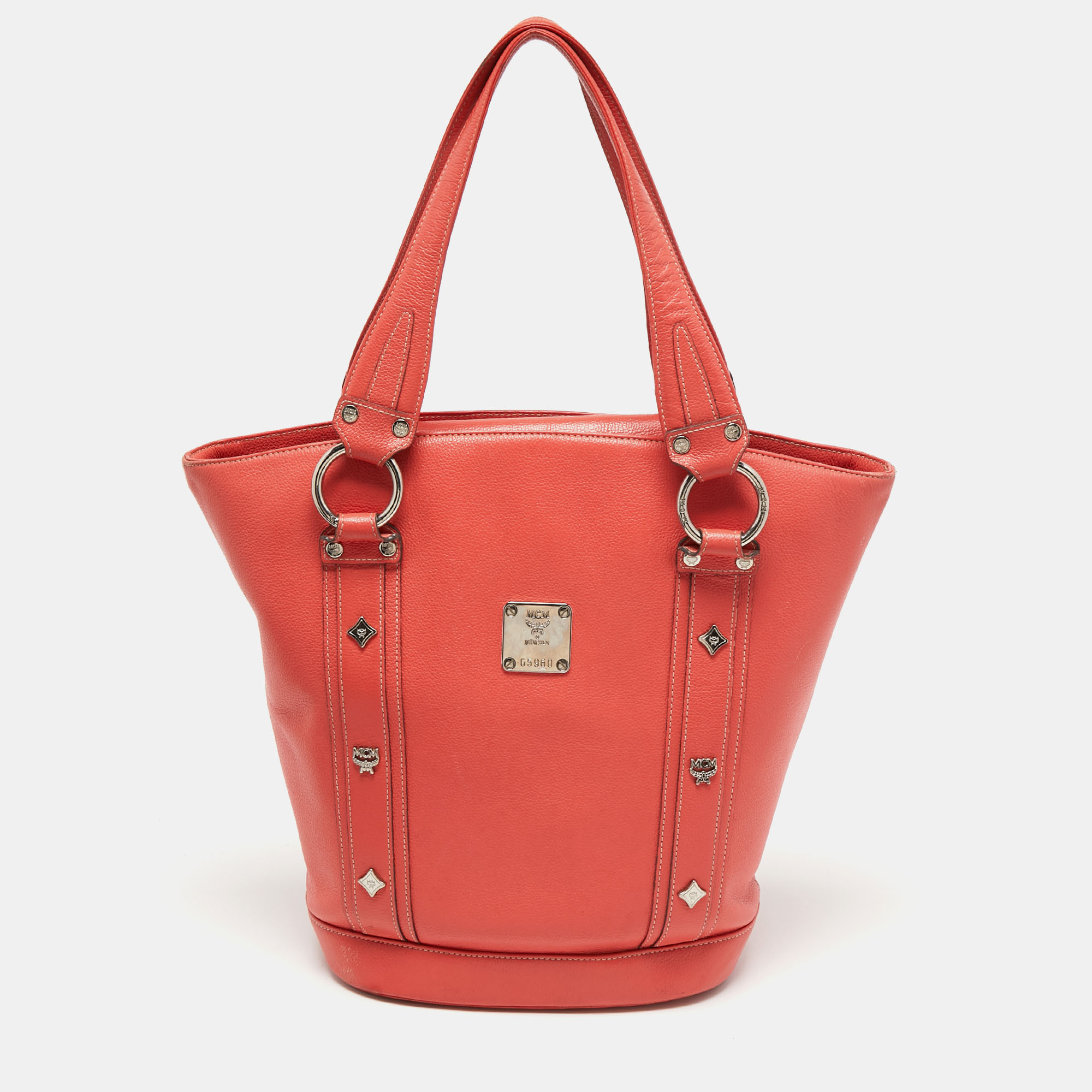 Pre-owned Mcm Orange Pebbled Leather Studded Tote
