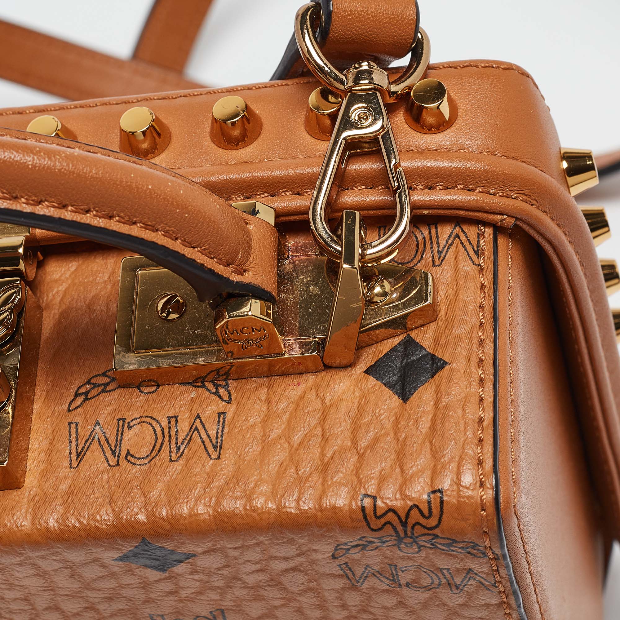 Mcm box purse deals