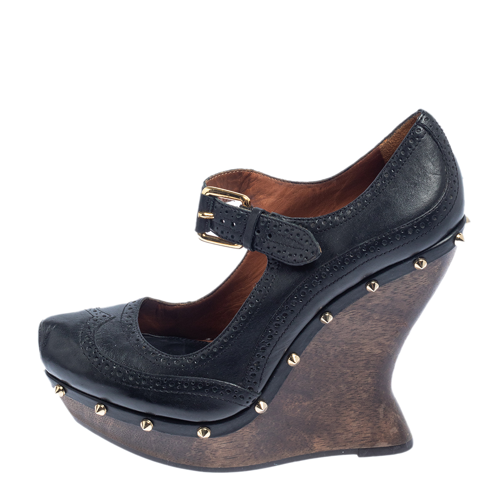 

McQ By Alexander McQueen Black Leather Studded Wedge Pumps Size