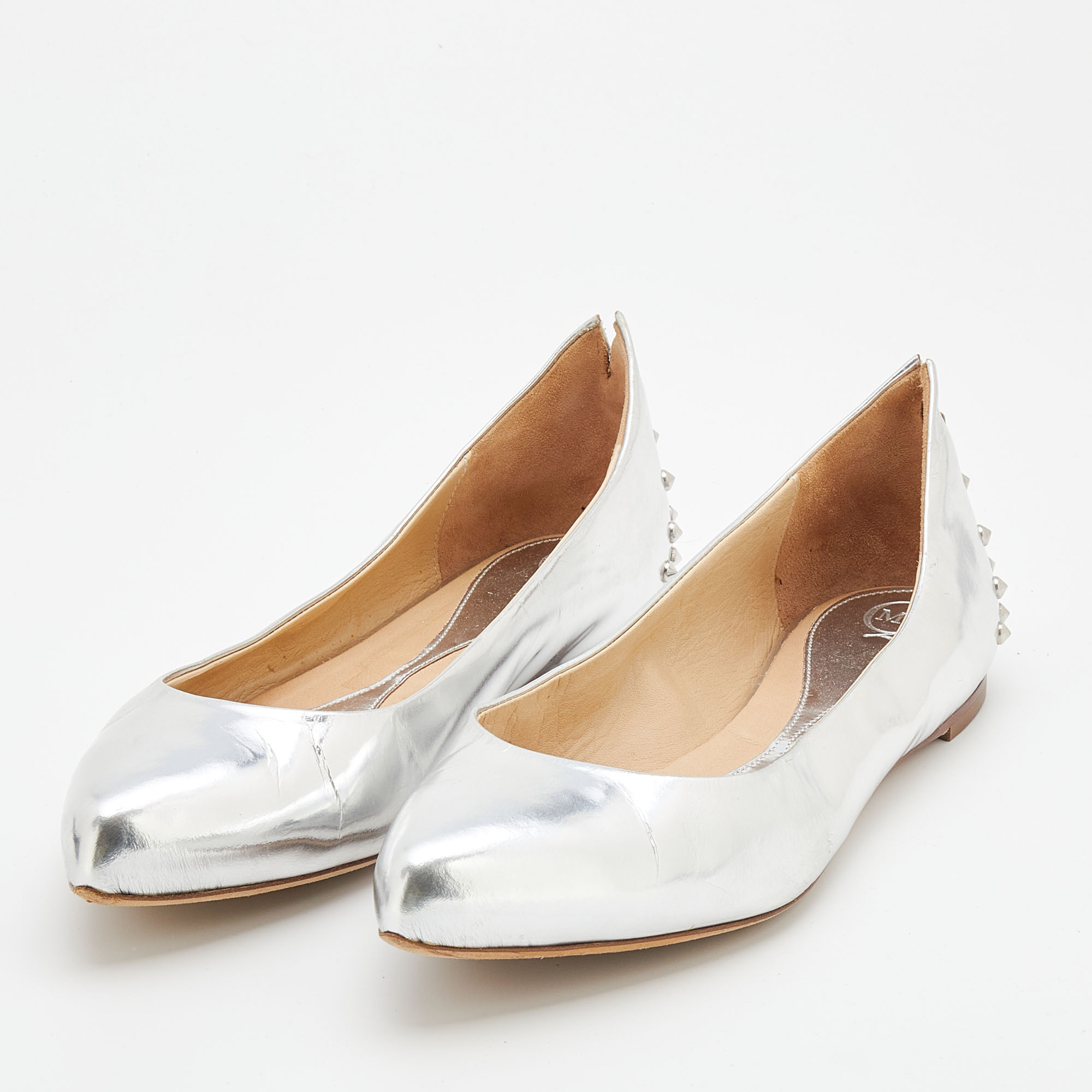 

McQ by Alexander McQueen Silver Patent Leather Studded Ballet Flats Size