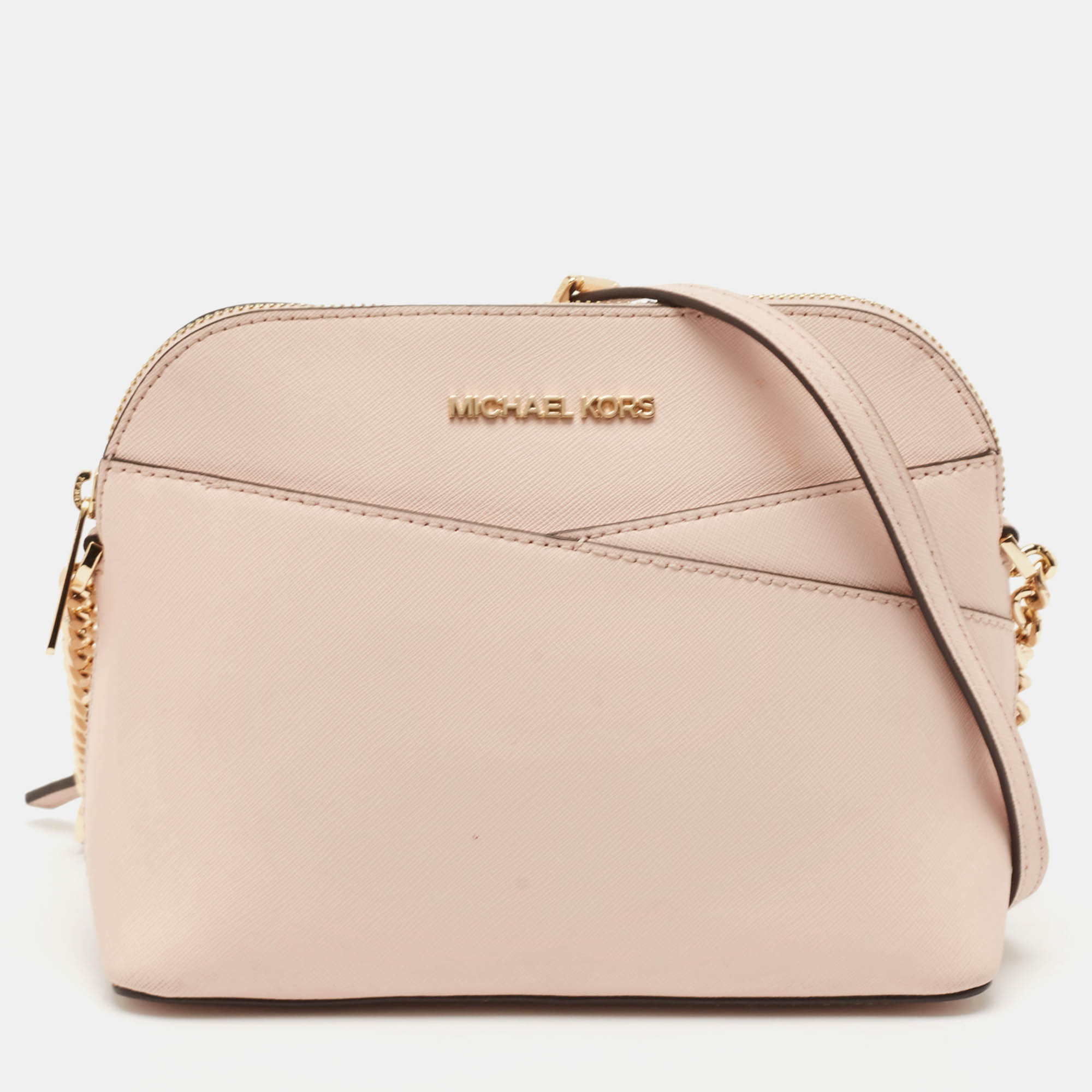 

Michael Kors Light Pink Leather Jet Set Travel Dome Crossbody Bag