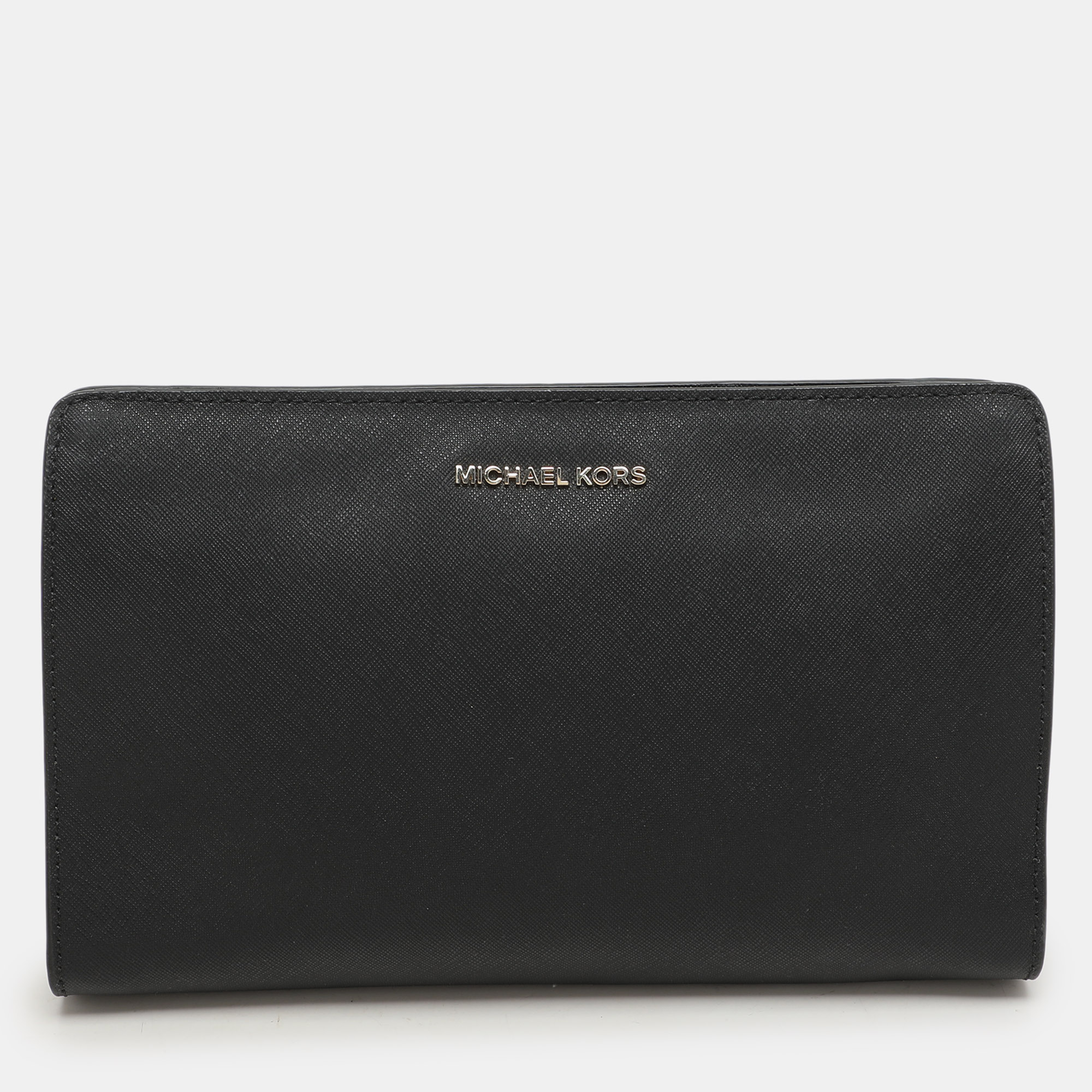 

Michael Kors Black Leather Large Jet Set Travel Crossbody Bag