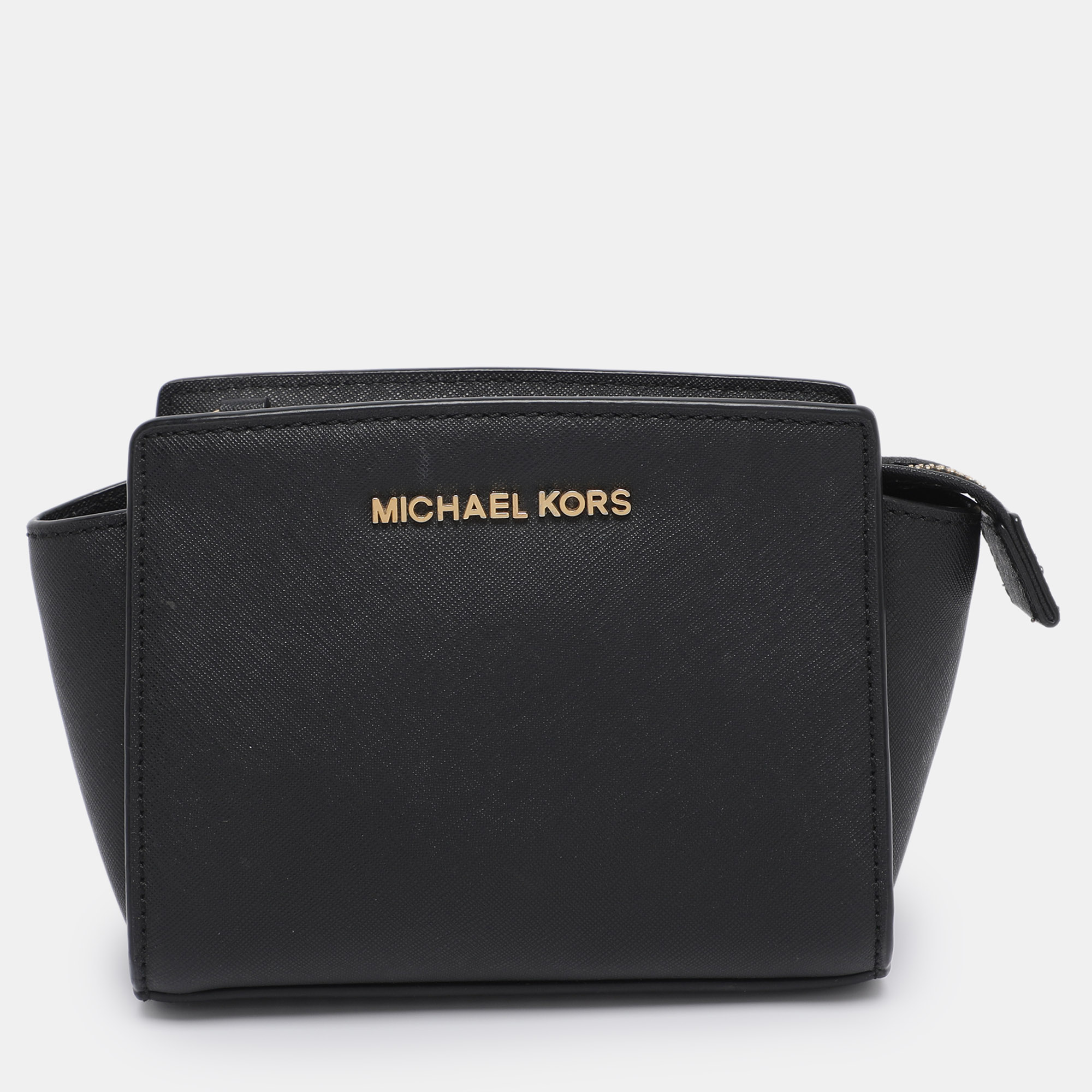 

Michael Kors Black Leather Mini Selma Crossbody Bag