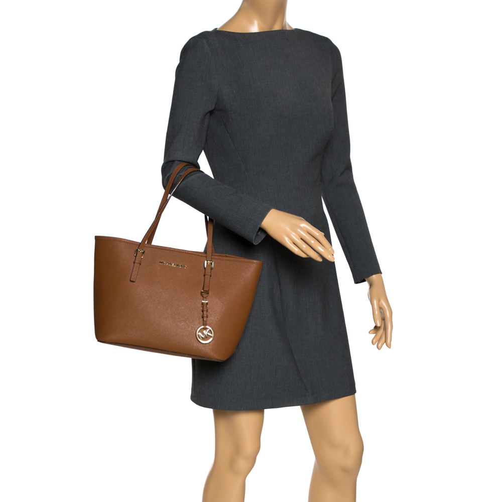 

Michael Kors Brown Saffiano Leather Small Jet Set Travel Tote