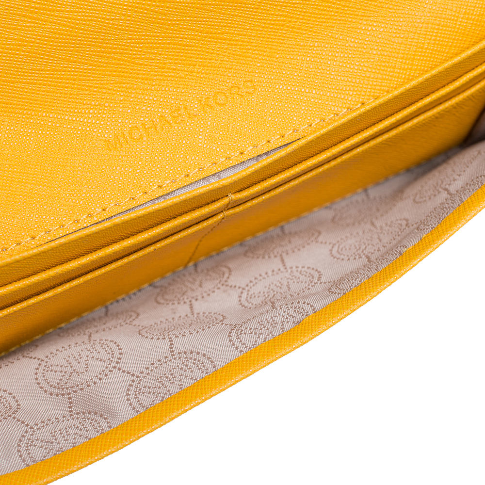 

Michael Kors Mustard Saffiano Leather Jet Set Flat Wallet, Yellow