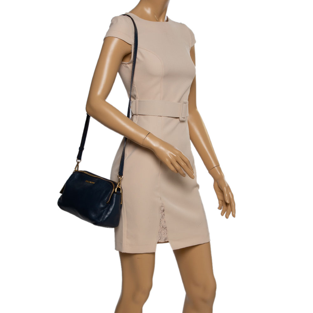 

Michael Kors Navy Blue Leather Bedford Zip Crossbody Bag
