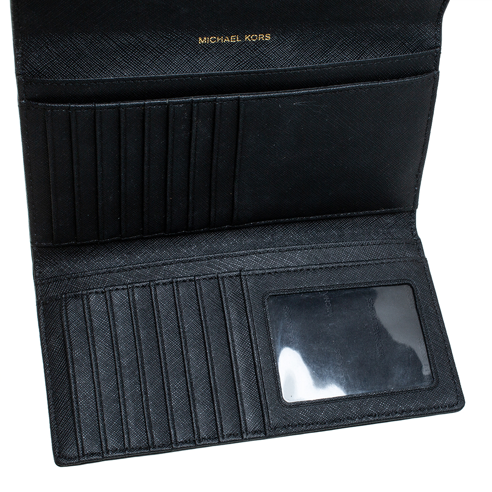 

Michael Kors Black Leather Jet Set Tri Fold Continental Wallet