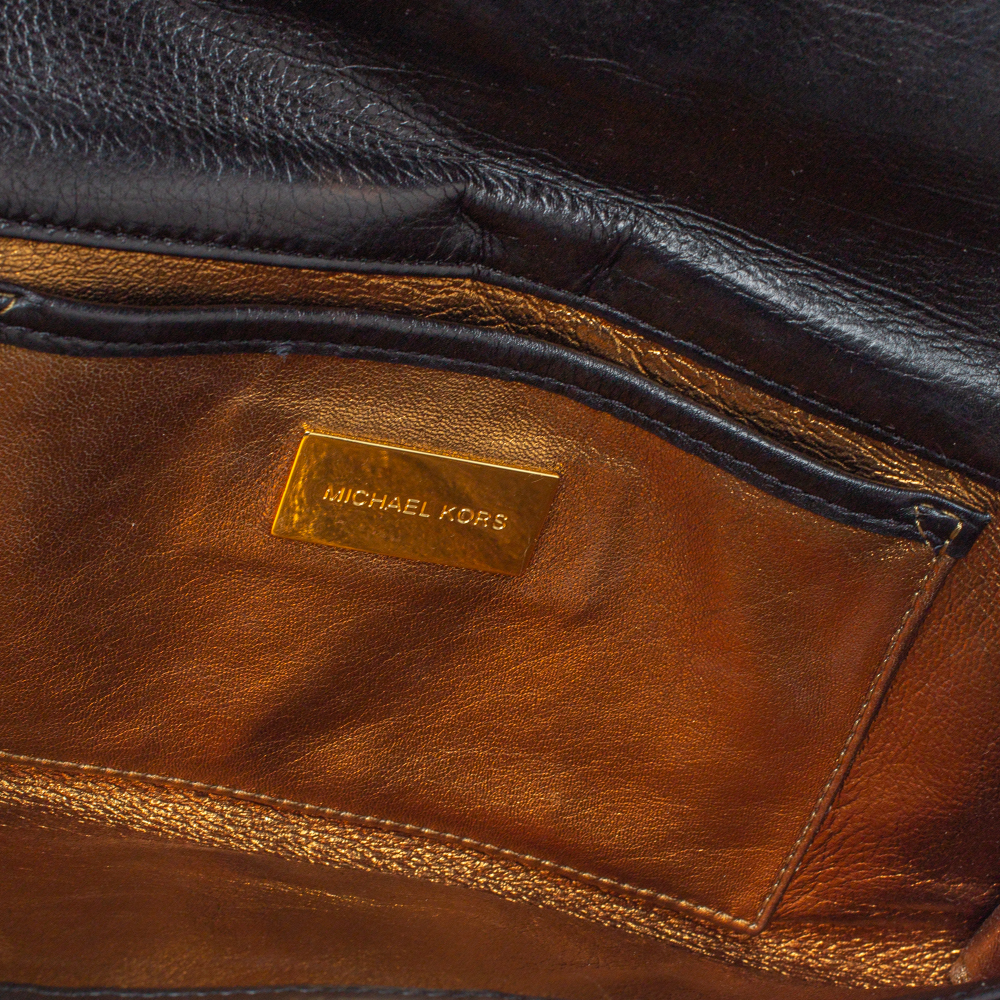 

Michael Kors Black Leather Hadley Clutch