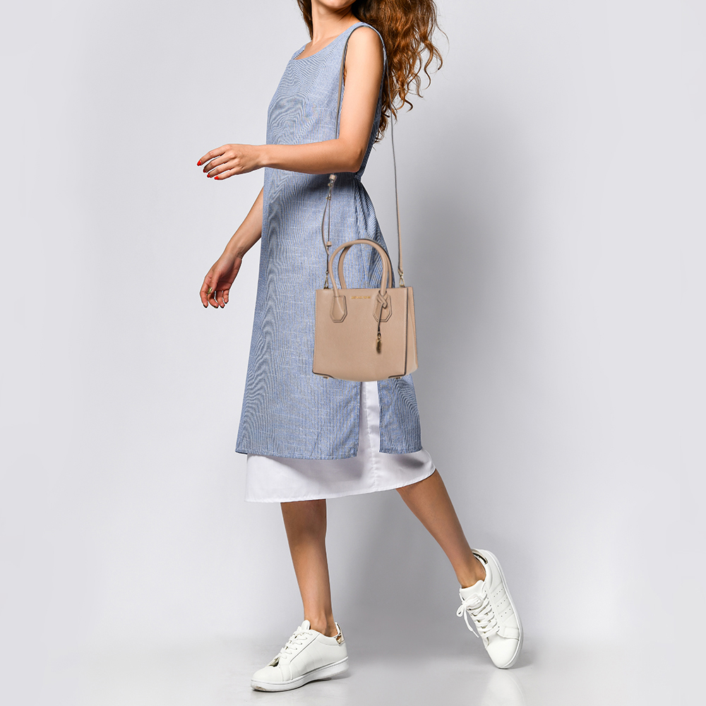 

Michael Kors Beige Leather Mini Mercer Tote