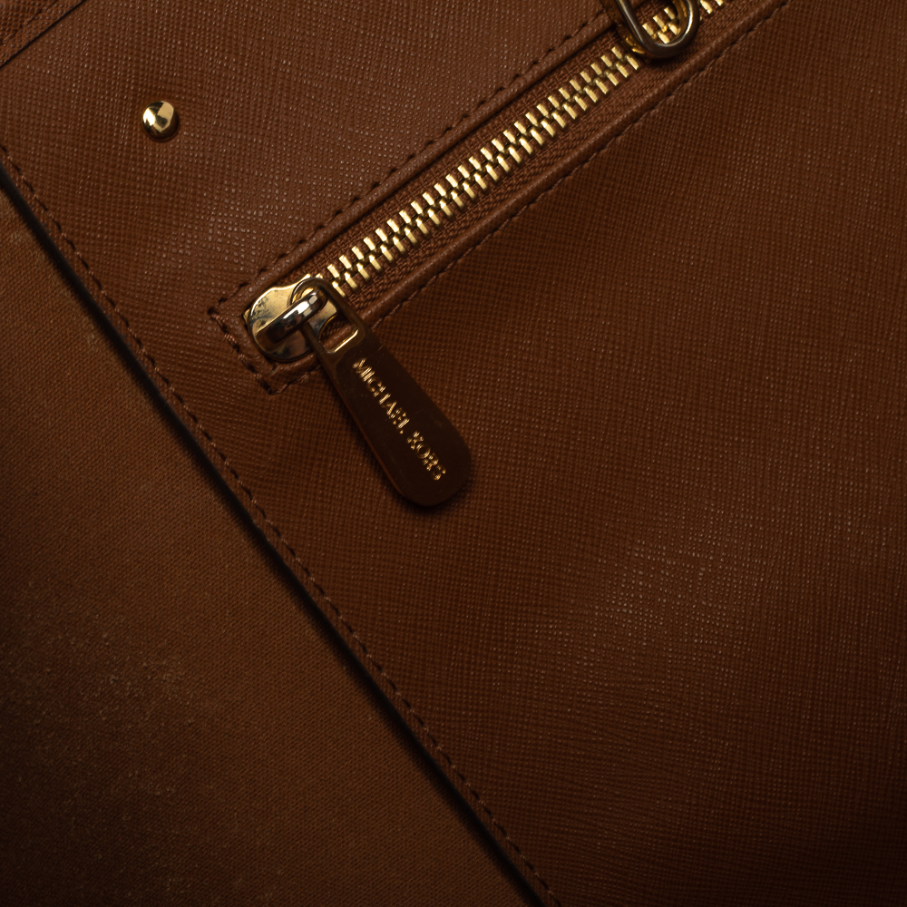 

Michael Kors Brown Leather Large Jet Set Travel Tote