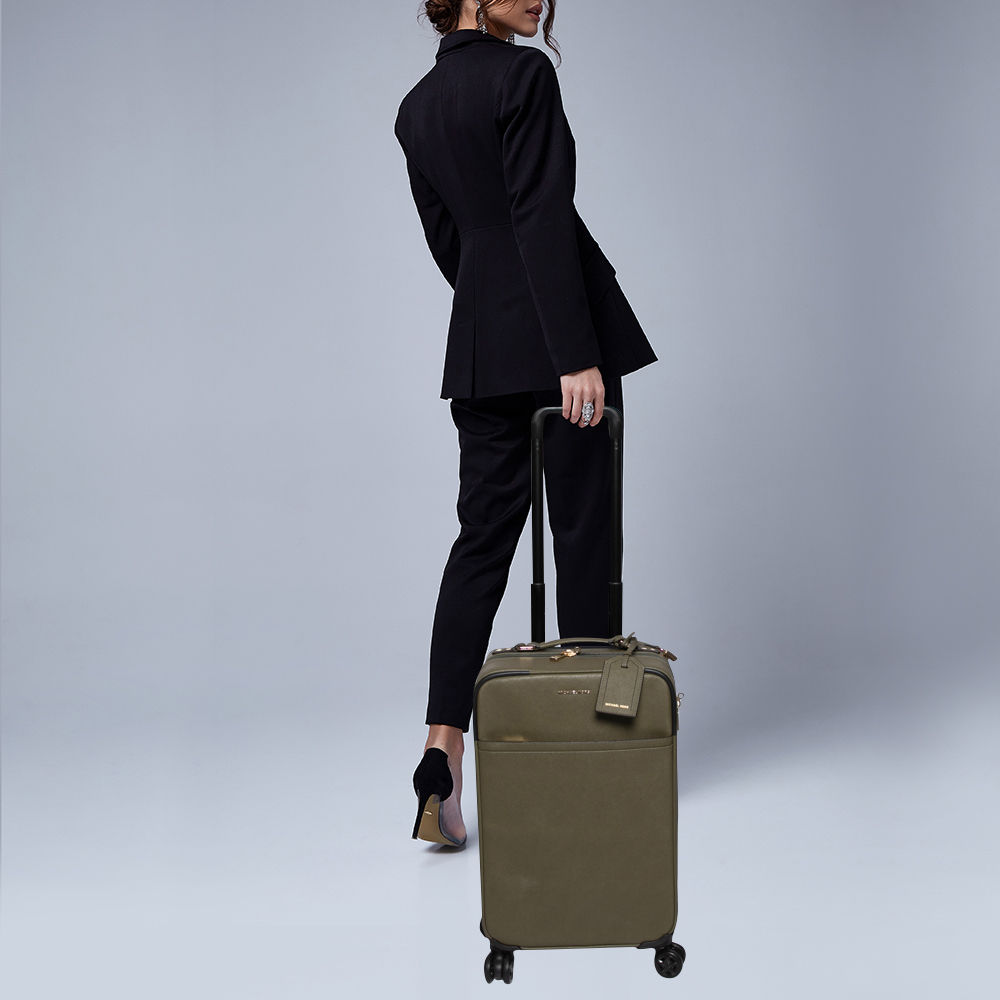 

Michael Kors Olive Green Leather Jet Set Logo Luggage