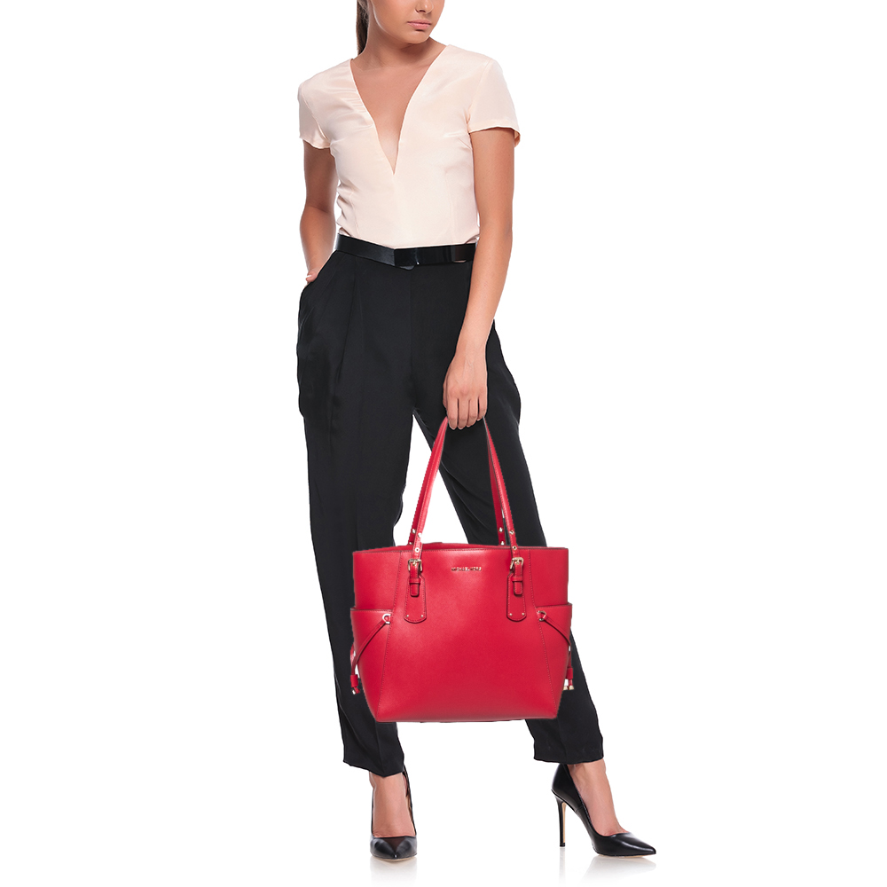 

Michael Kors Red Leather Jet Set Voyager Tote