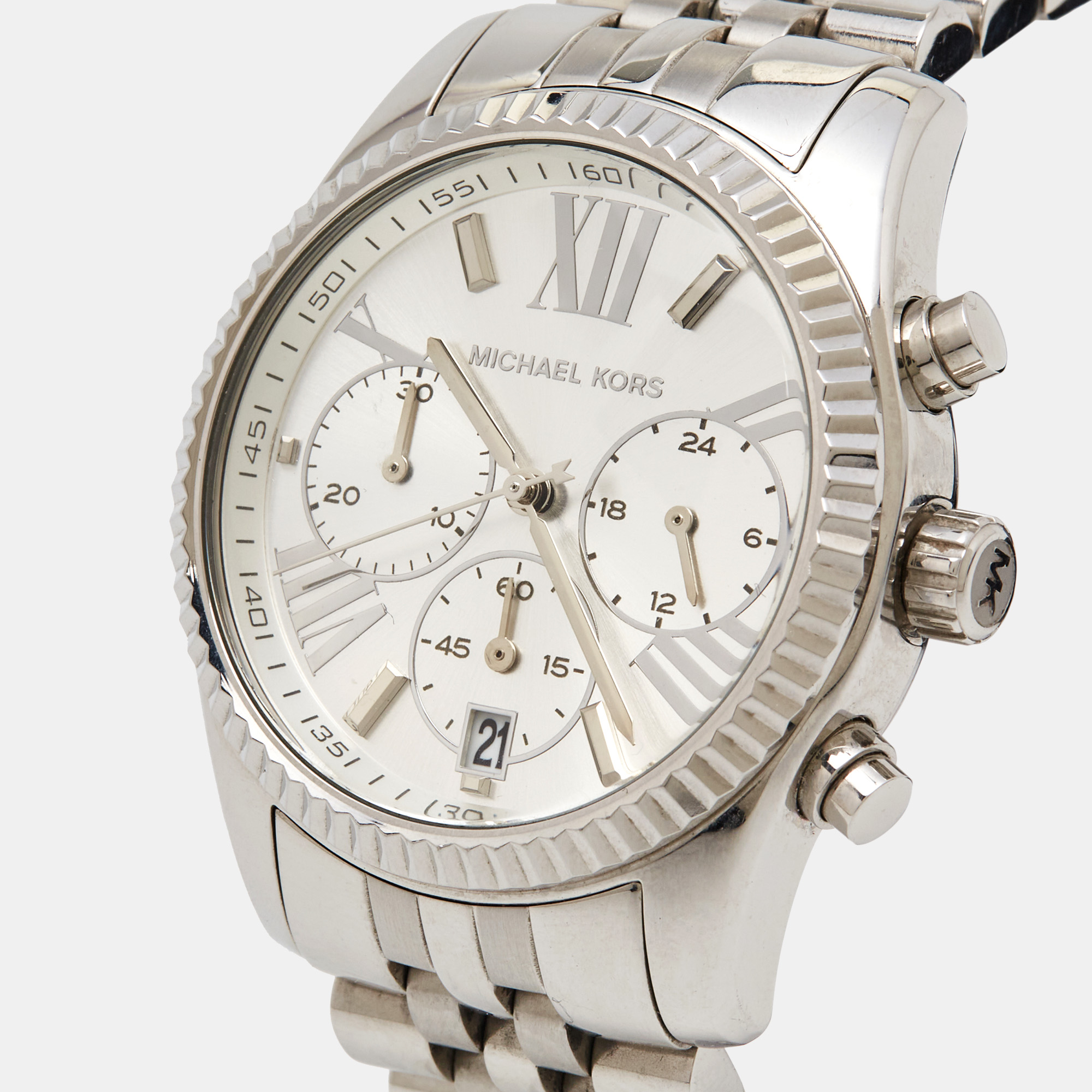 

Michael Kors Silver Stainless Steel Lexington MK5555 Women's Wristwatch