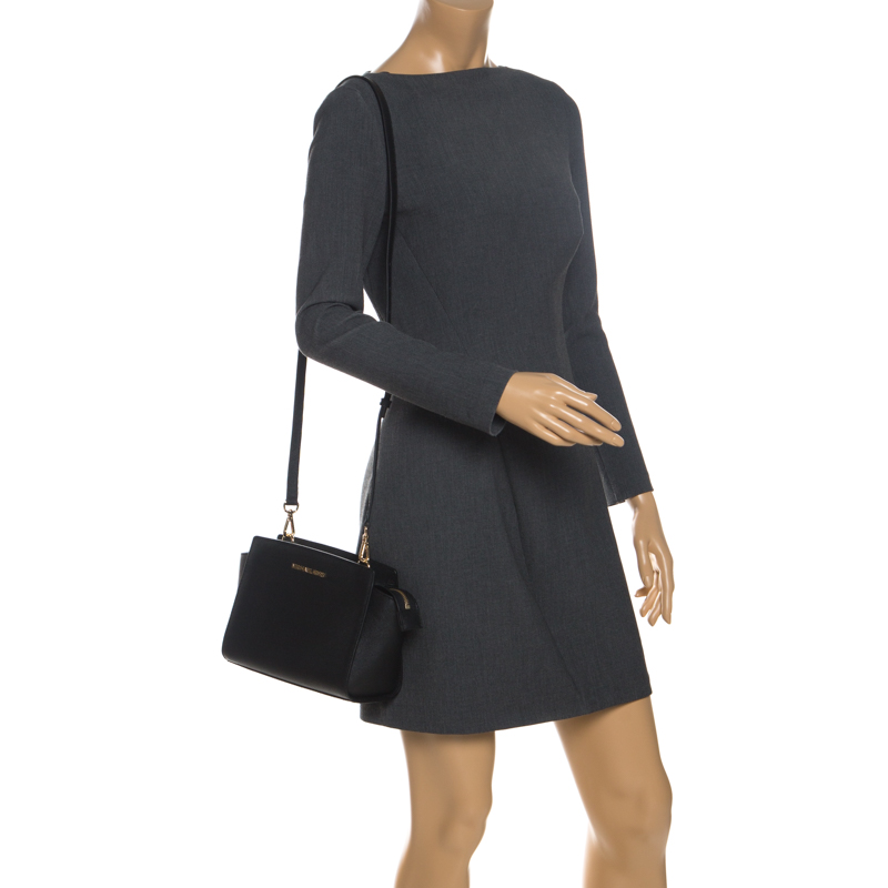 

MICHAEL Michael Kors Black Leather Small Selma Crossbody Bag