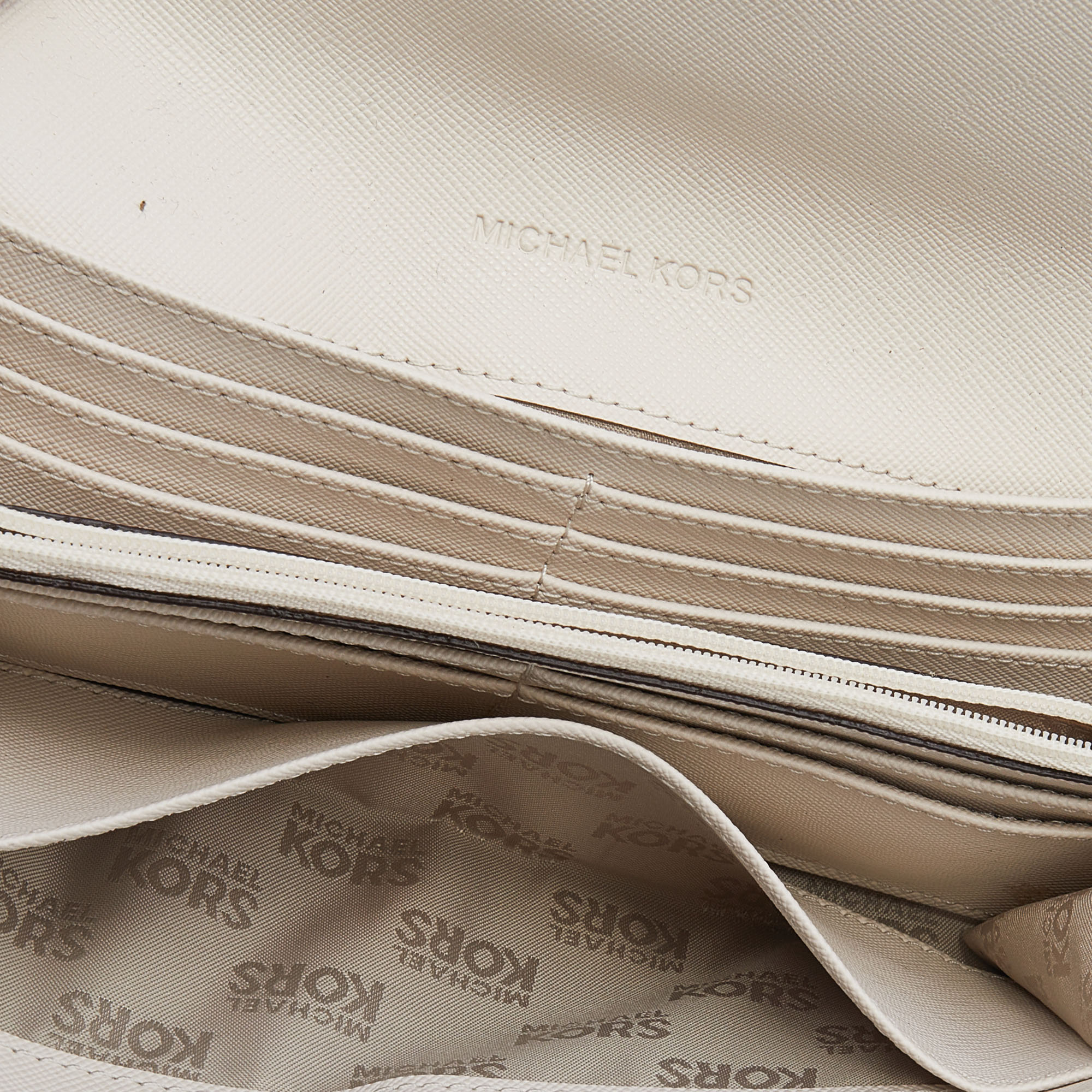 

Michael Kors Vanilla Leather Fulton Flap Continental Wallet, White