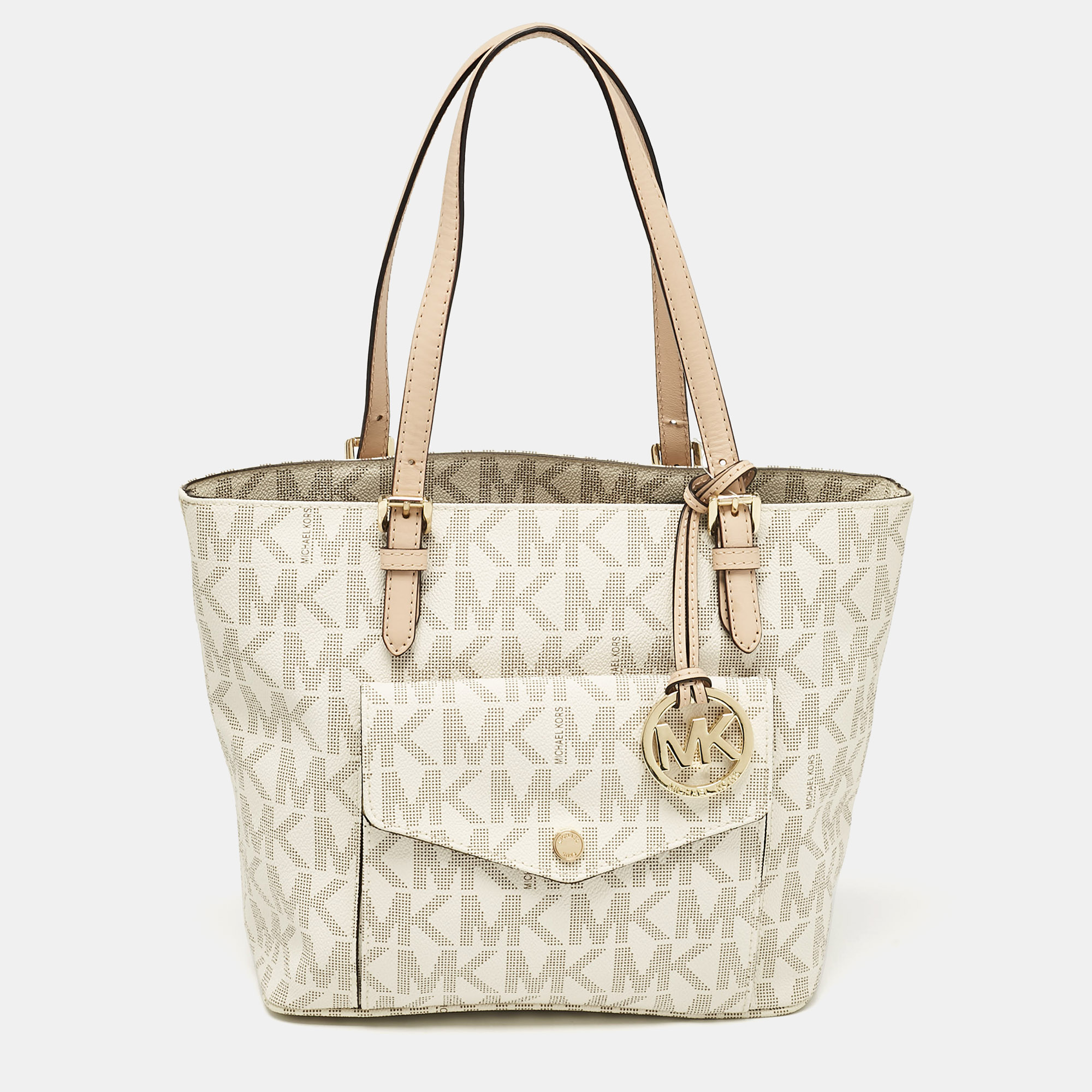 Be it your daily commute to work shopping sprees and vacations a tote bag will never fail you. This designer creation is made to last and assist you in your fashion filled days.