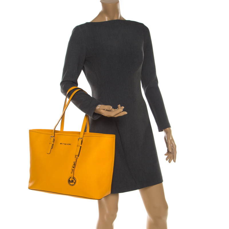

Michael Michael Kors Orange Saffiano Leather Jet Set Travel Tote