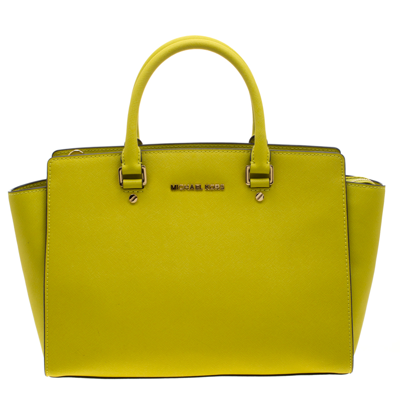 Michael kors lime green purse hotsell