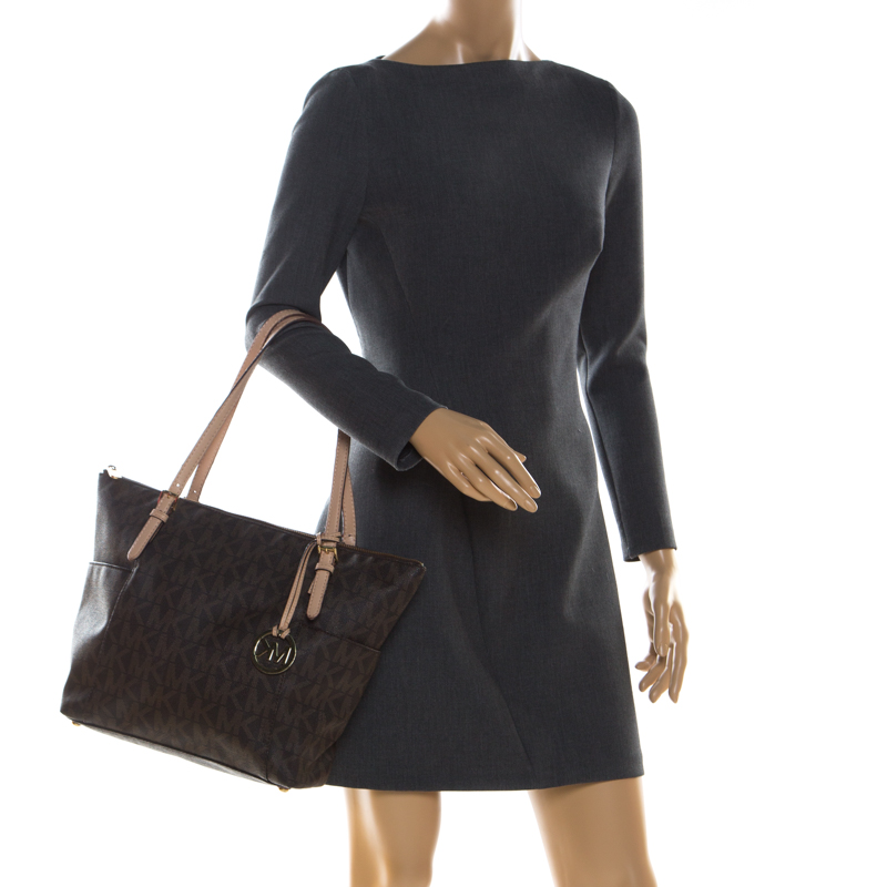 

Michael Michael Kors Brown/Beige Signature Canvas and Leather Jet Set Tote