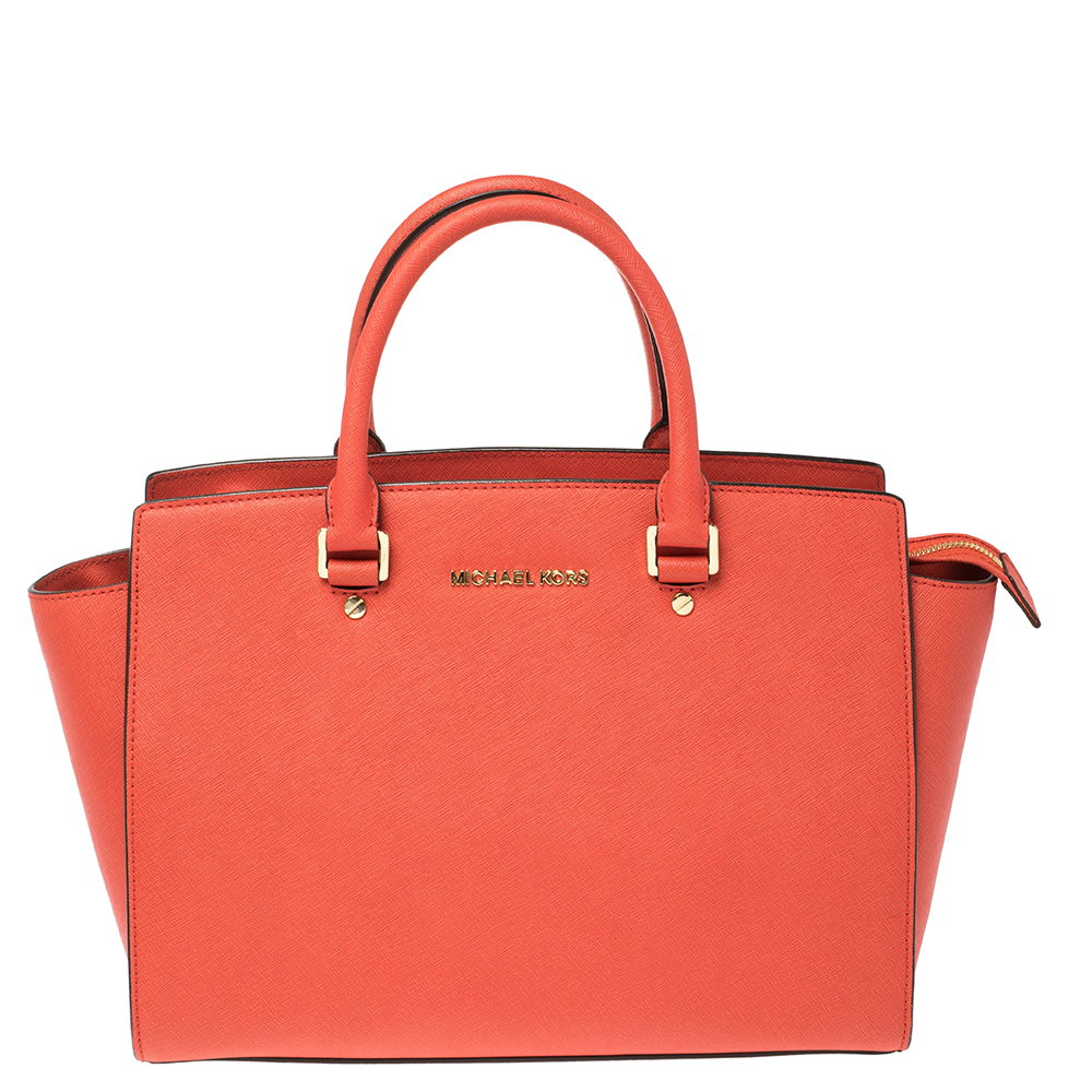 مملوكة مسبق ًا حقيبة مايكل مايكل كورس "سيلما" ساتشيل كبيرة جلد برتقالي