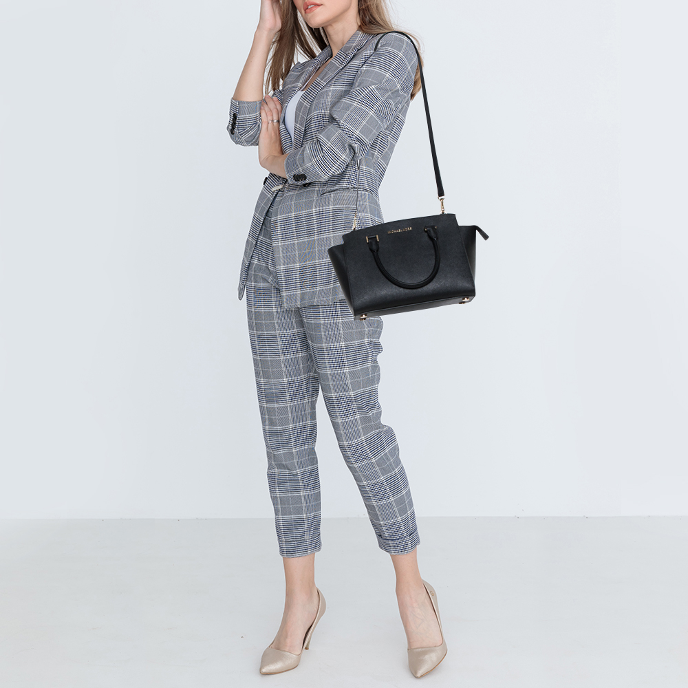 

Michael Michael Kors Black Leather Medium Selma Satchel