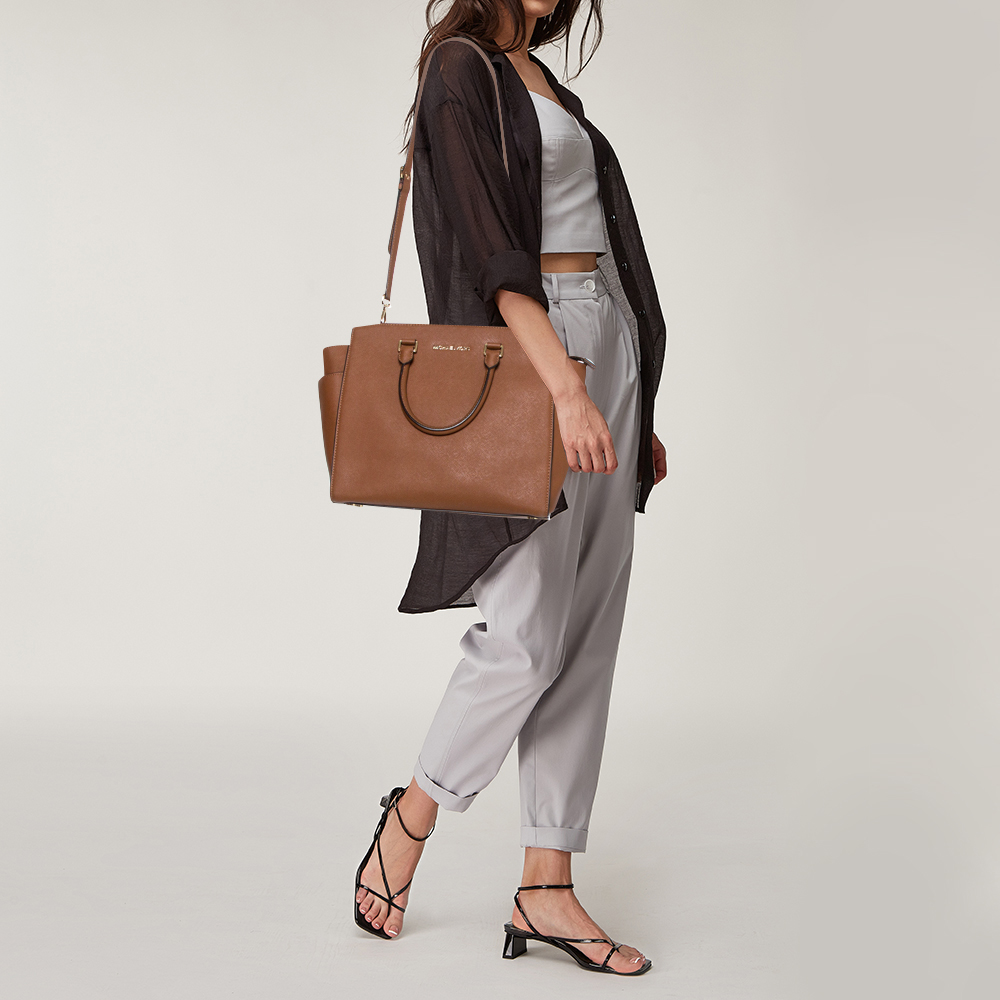 

MICHAEL Michael Kors Brown Saffiano Leather Large Selma Tote