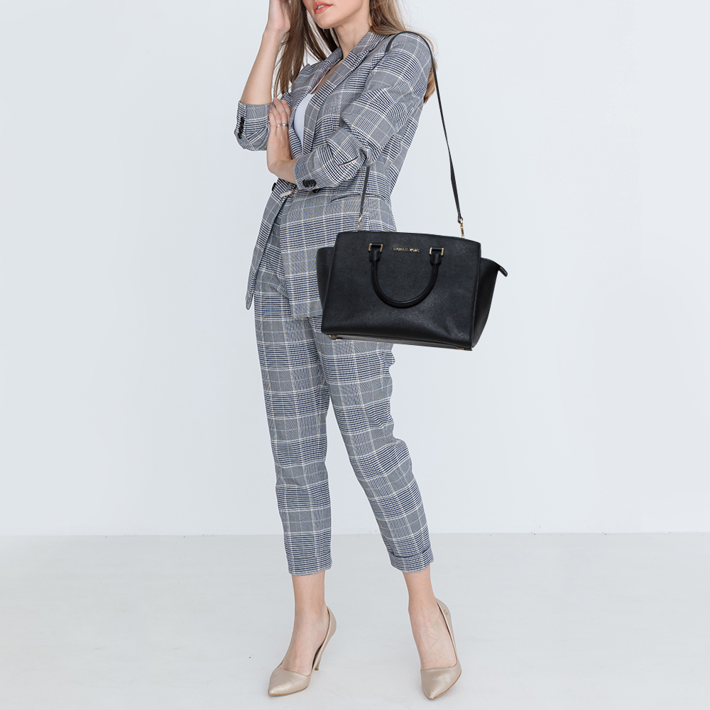 

MICHAEL Michael Kors Black Saffiano Leather Large Selma Tote