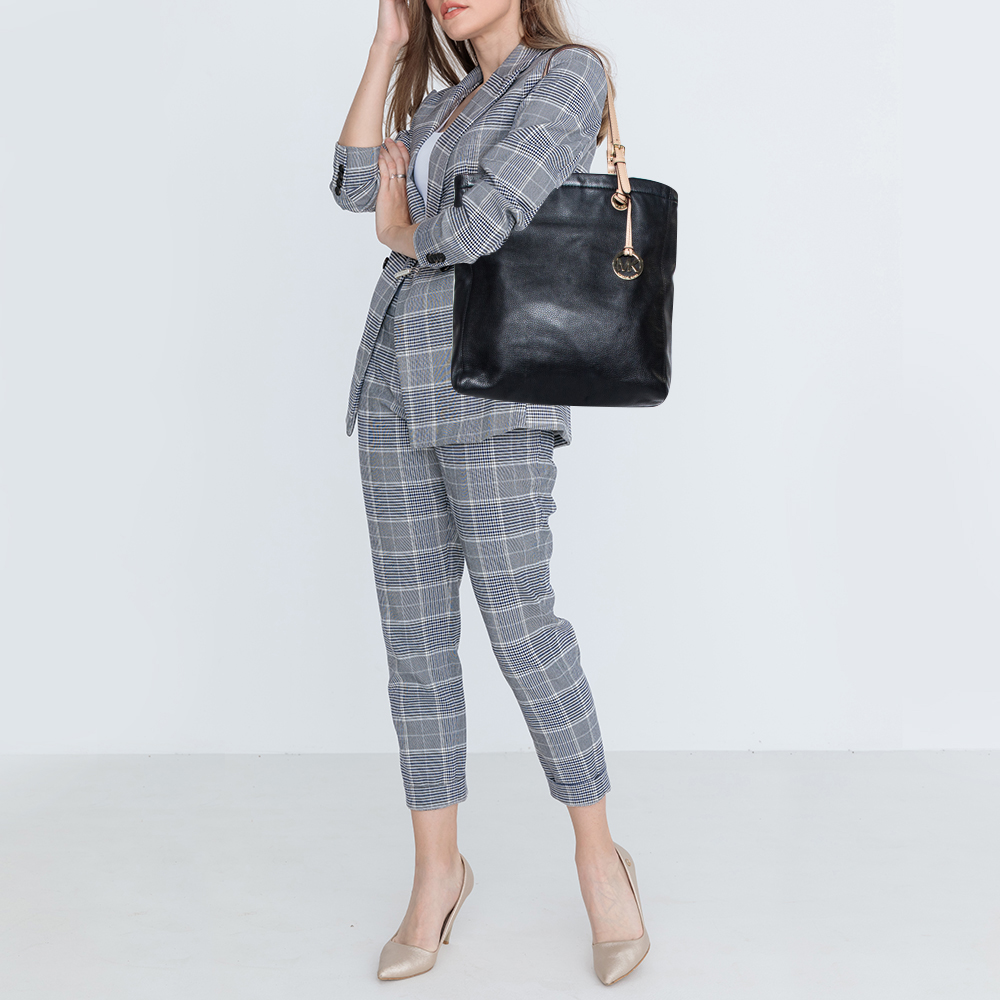 

MICHAEL Michael Kors Black Leather Jet Set Tote