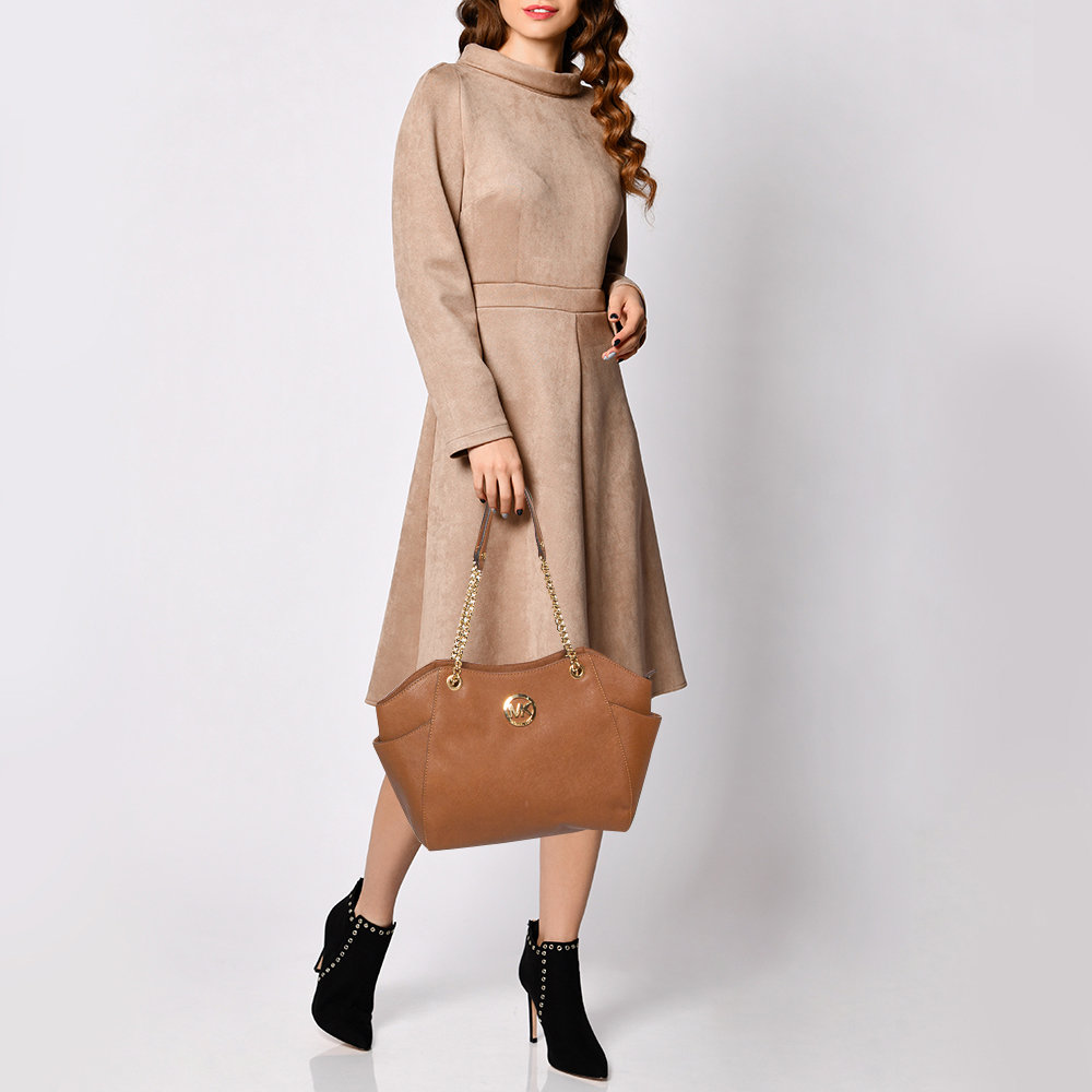 

MICHAEL Michael Kors Brown Leather Jet Set Chain Shoulder Bag