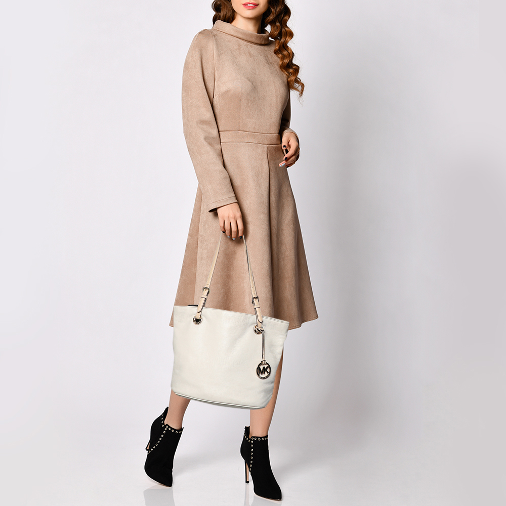 

MICHAEL Michael Kors Cream Leather Medium Jet Set Tote