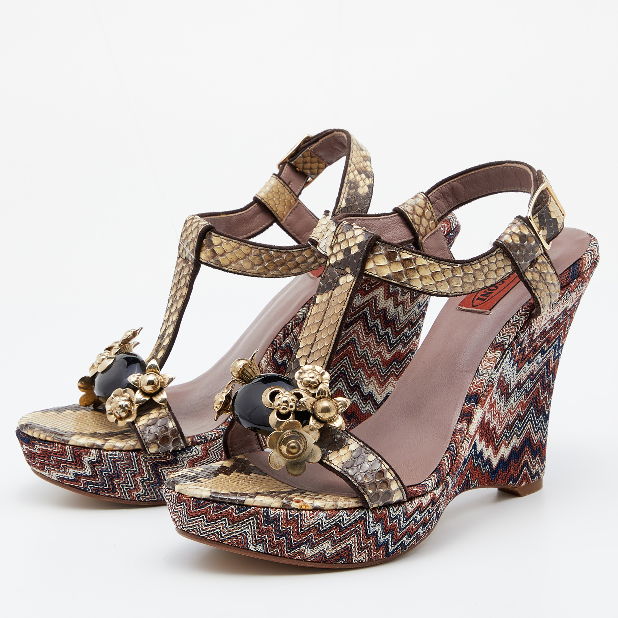 

Missoni Beige Python Embellished T-Strap Wedge Sandals Size