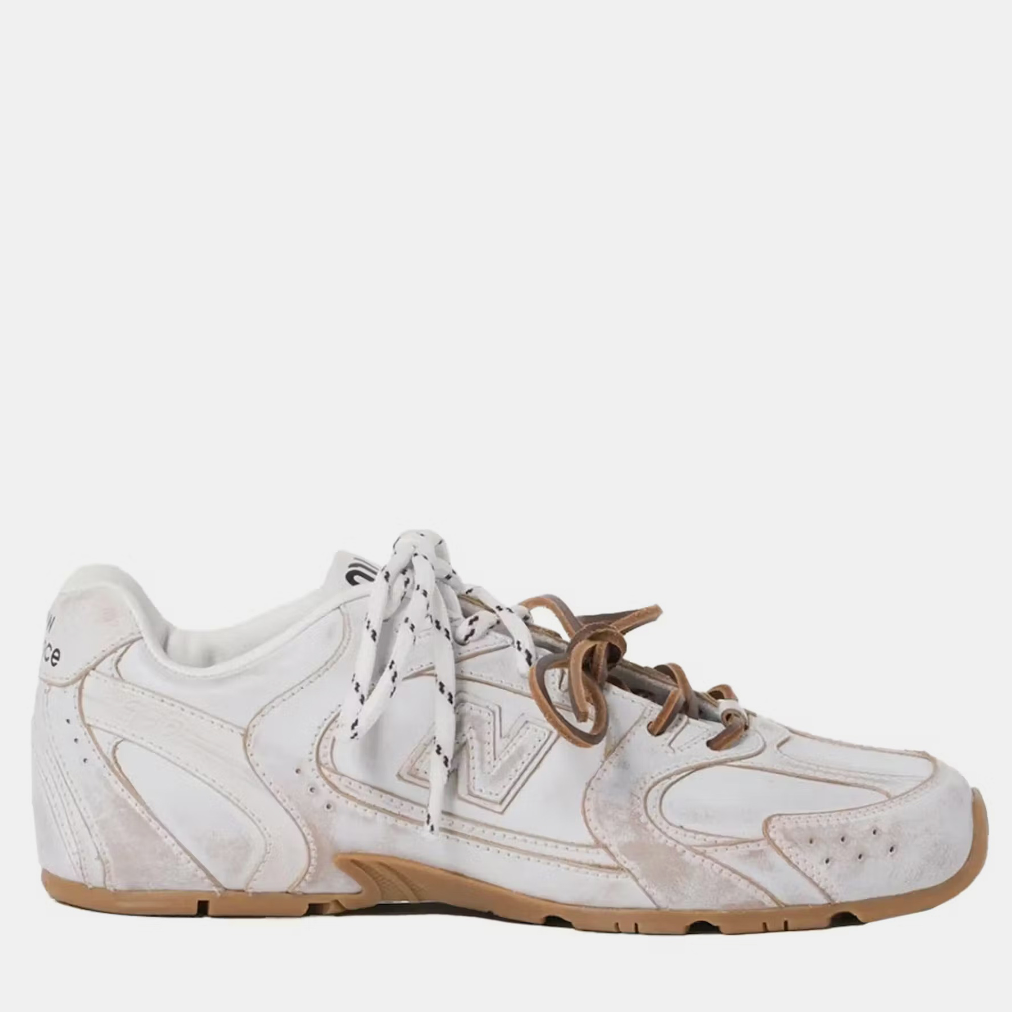 

Miu Miu X New Balance White Gum 530 Sneaker EU